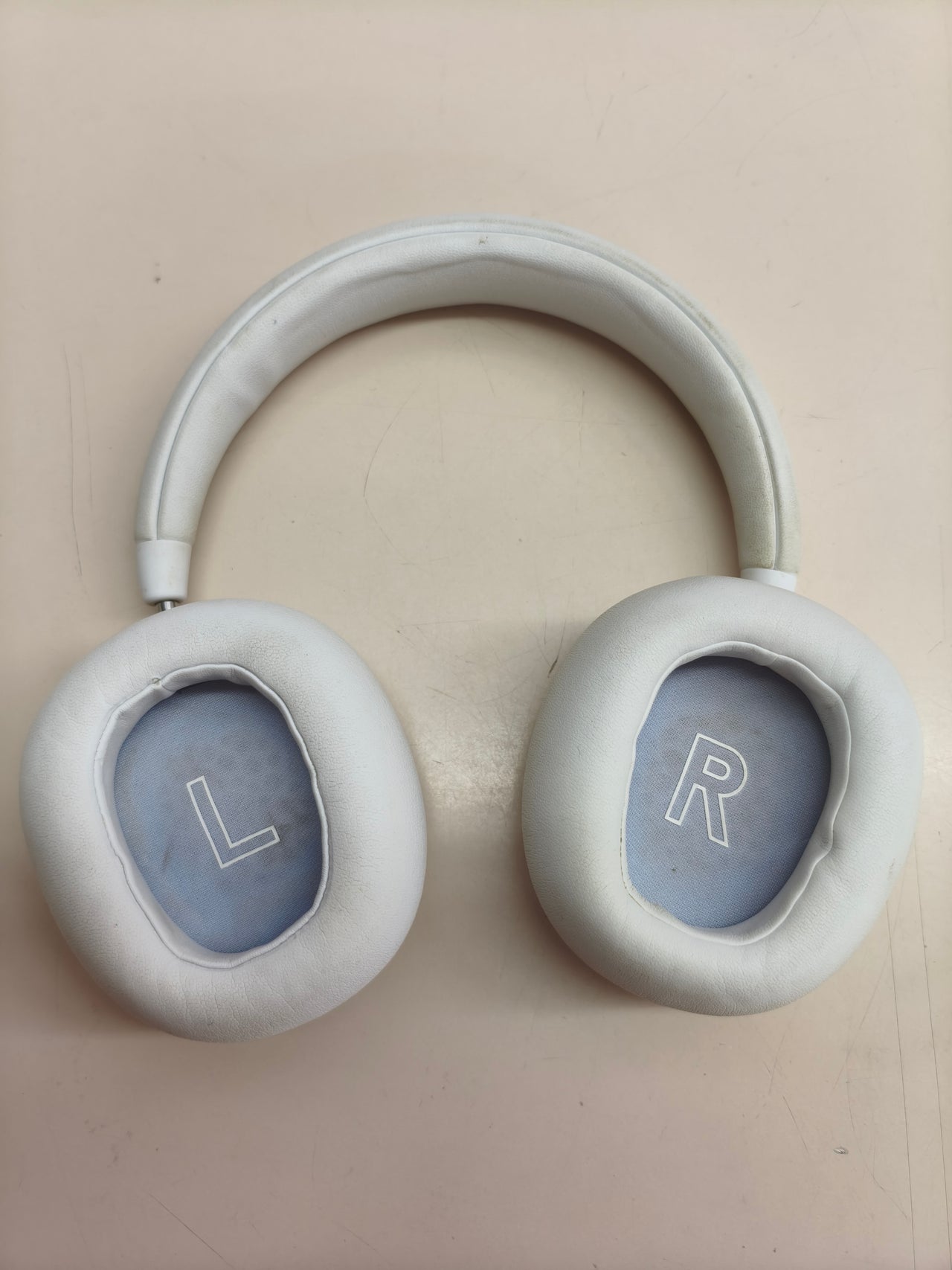 Auriculares Logitech Blancos B735