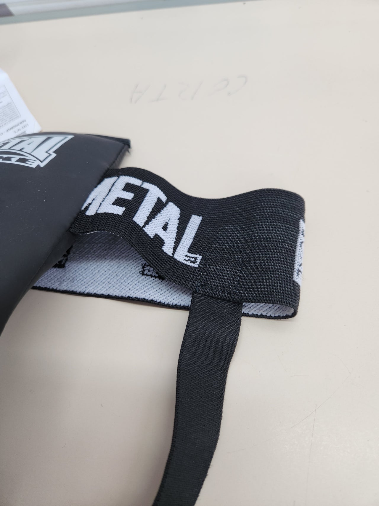 Concha mujer talla M Metal Boxe semi‑pro PU negra