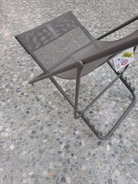 Tumbona plegable reclinable para jardín o terraza.