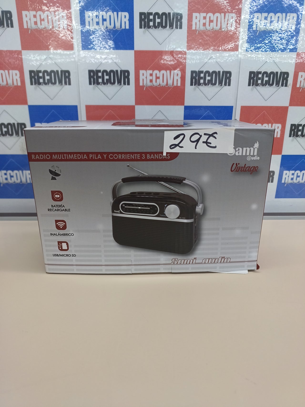 Radio FM Vintage Negra Recargable Antena Inalámbrico USB/Micro SD 1200mAh RS-11842