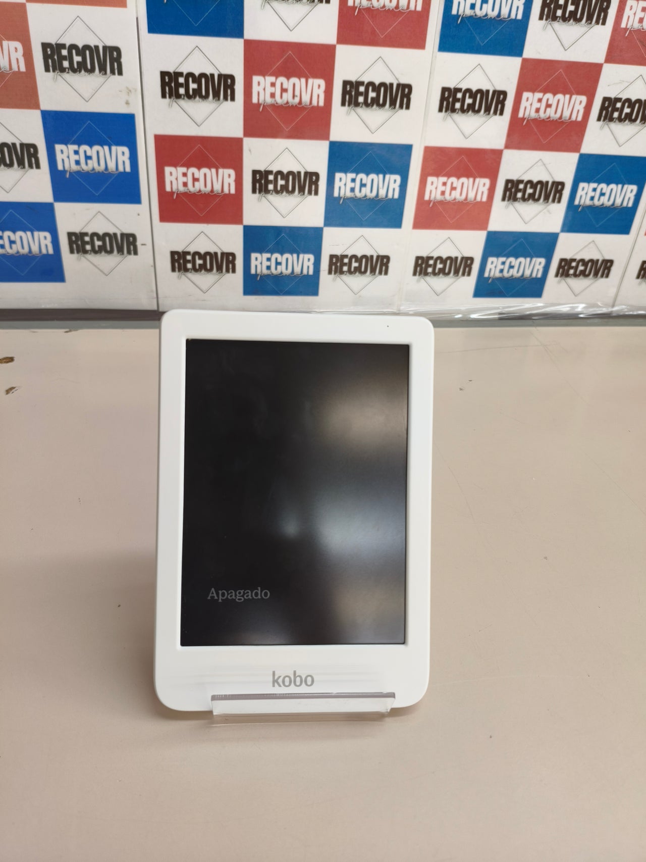 Kobo Clara Colour, eReader 6" a color, 16GB, resistente al agua