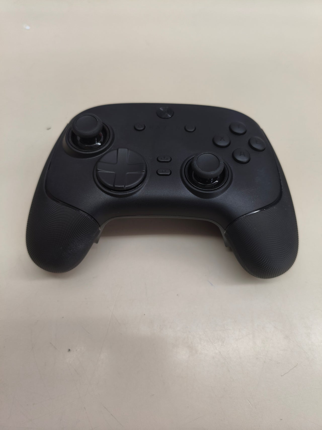 Mando inalámbrico Razer Wolverine V3 Pro 8K para PC negro