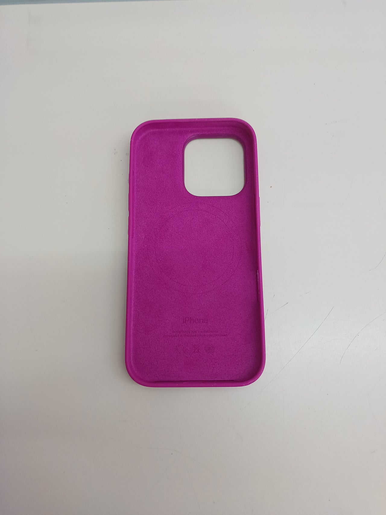 Funda iPhone 16 Pro Silicona MagSafe