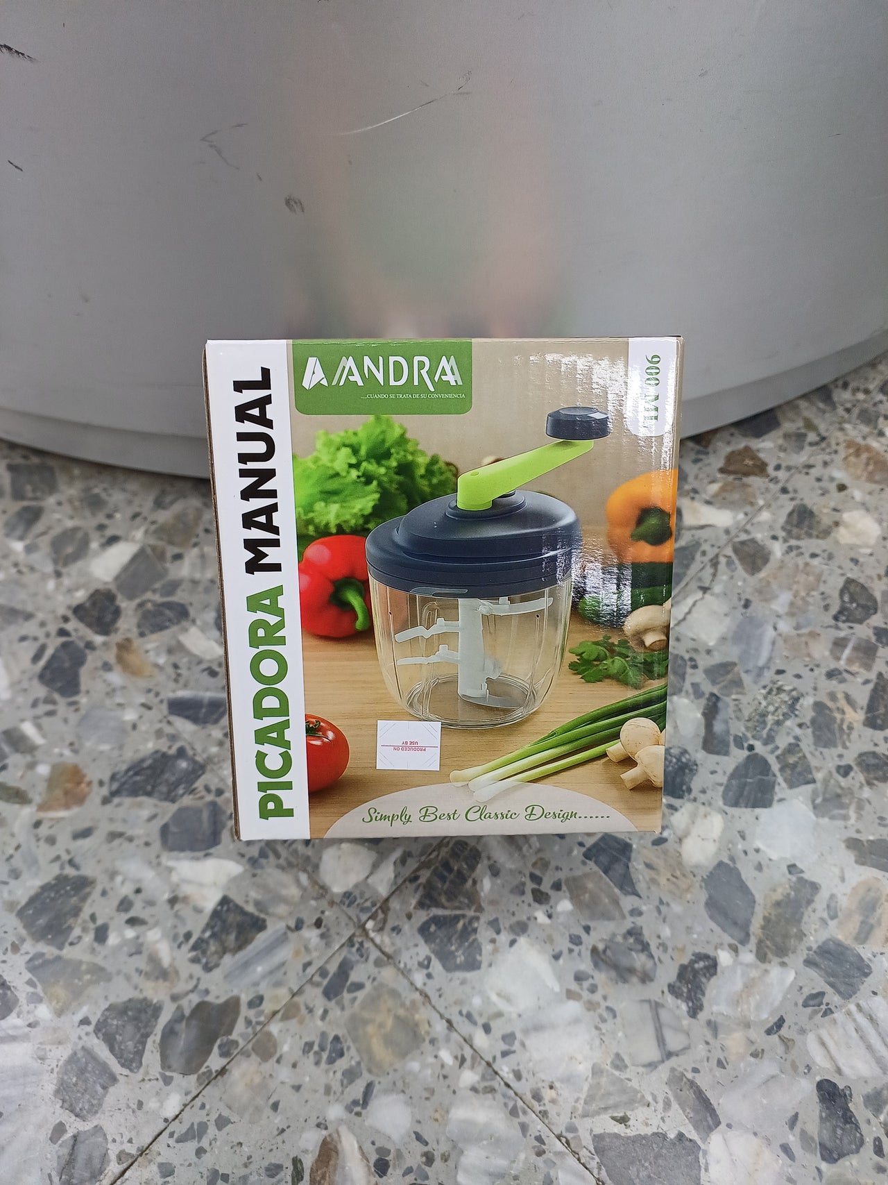Picadora Manual Andra,3 cuchillas, tapa desmontable, 900ml A-112VC