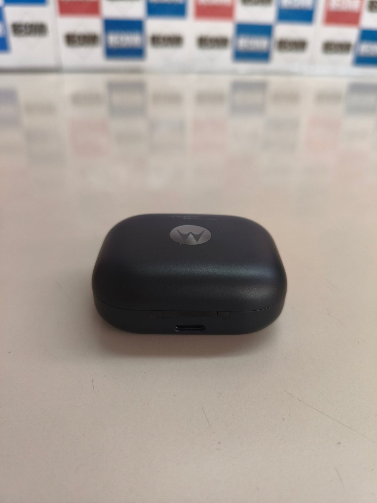 Auriculares Motorola Moto Buds+