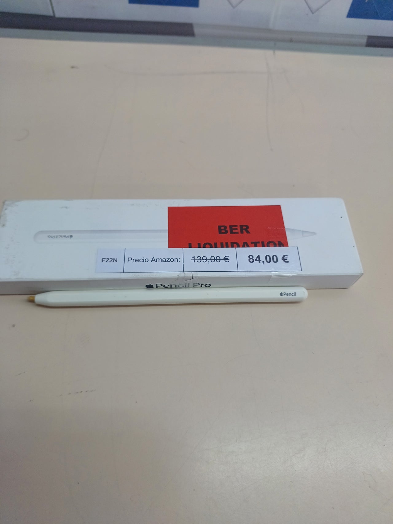 Apple Pencil Pro lápiz digital para iPad.
