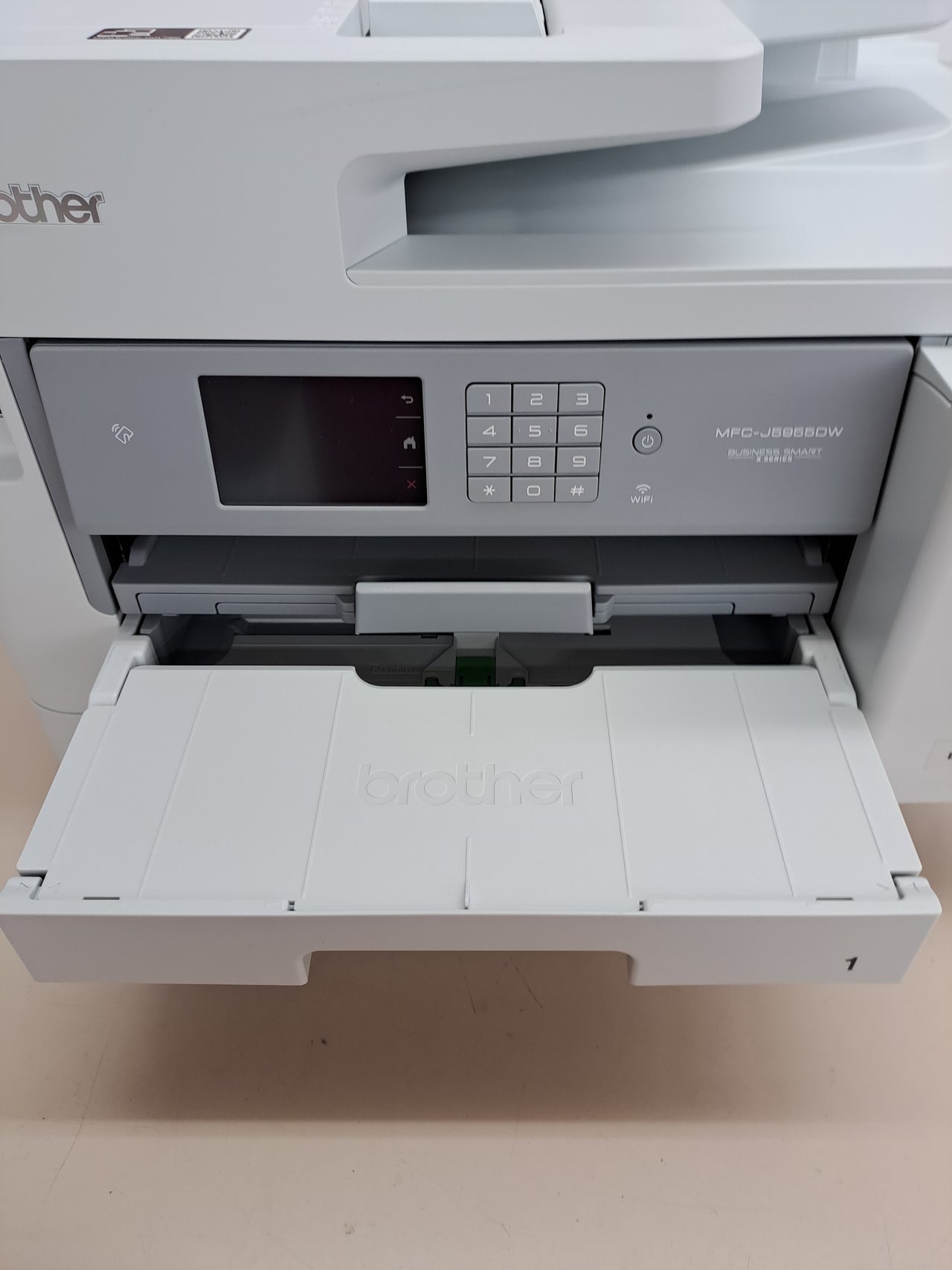 Impresora multifunción Brother profesional A3 con dúplex automático y tinta inkjet