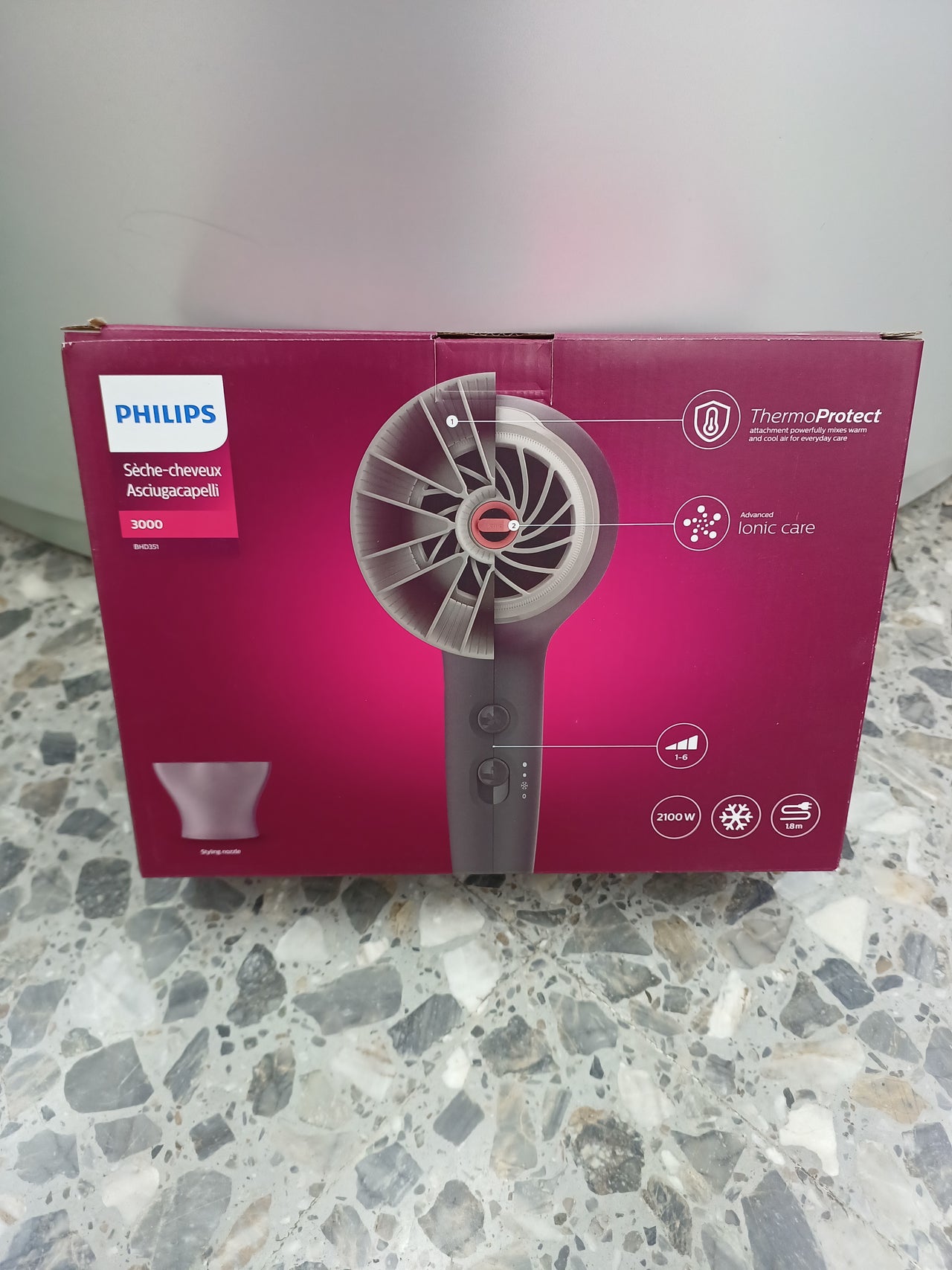 Secador de Pelo Philips, 2100W, Thermoprotect, cuidado Iónico, 1,8m de cable