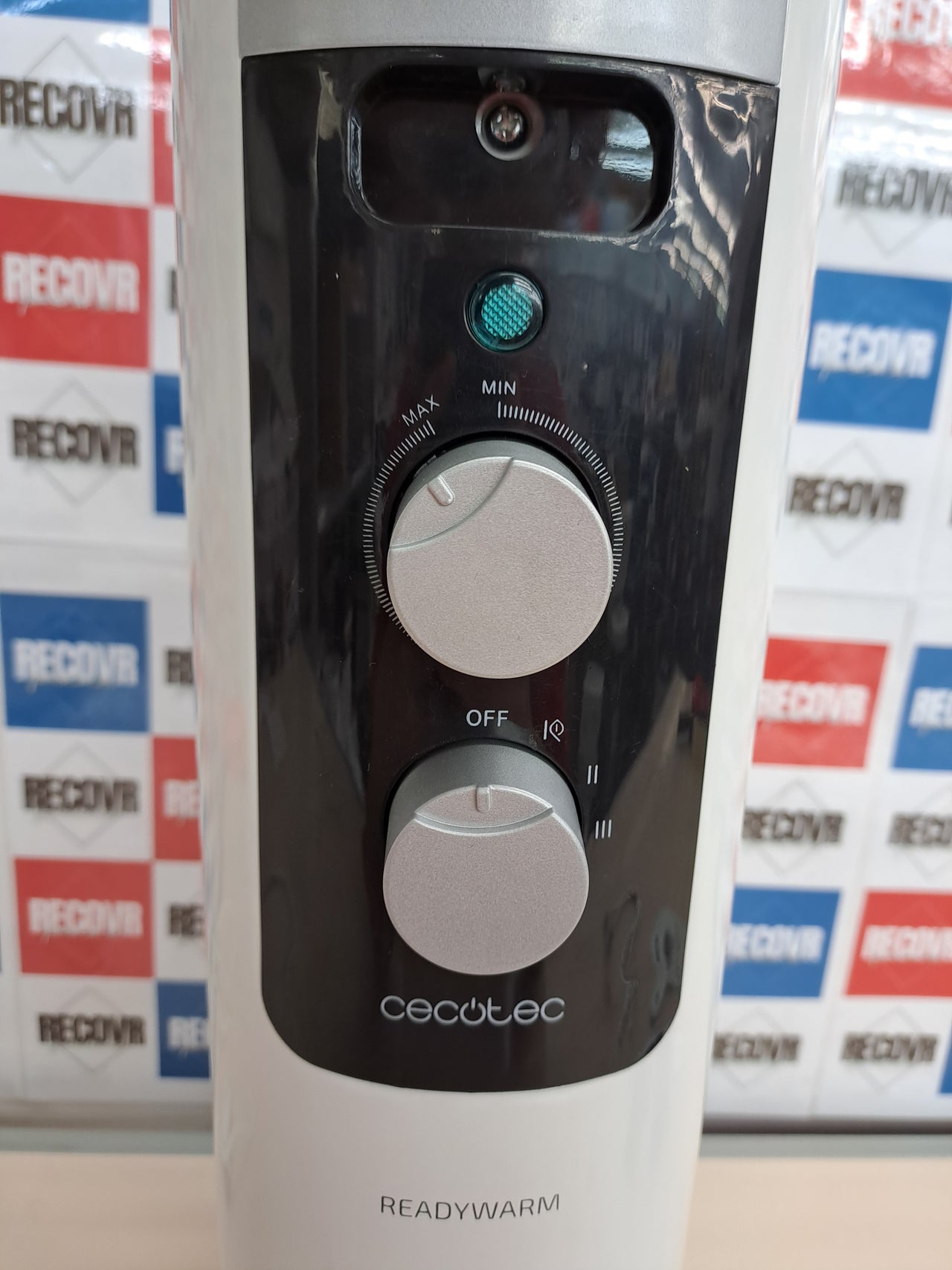 Radiador aceite 5 módulos 1000 W – Cecotec