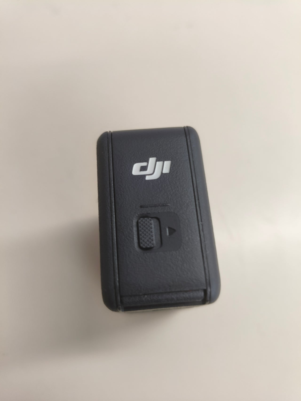 Cámara deportiva DJI Osmo Action 6 Standard Combo