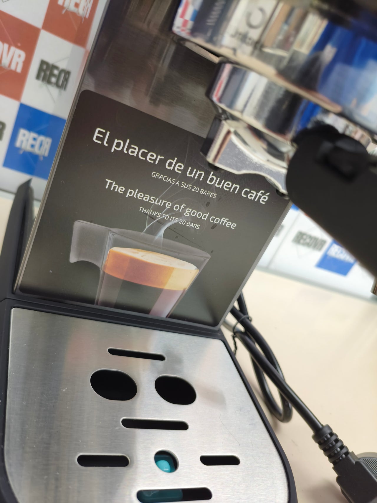Cafetera espresso Cecotec Cafelizzia 890 Gray 20 bares