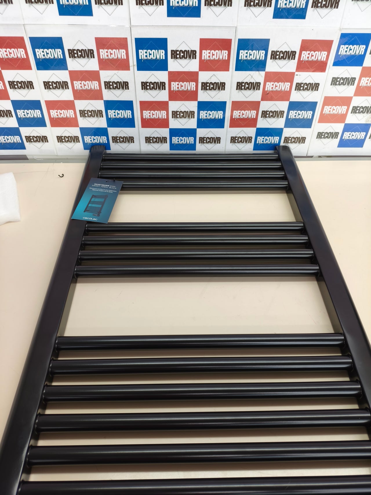 Radiador toallero eléctrico Cecotec ReadyWarm 9100