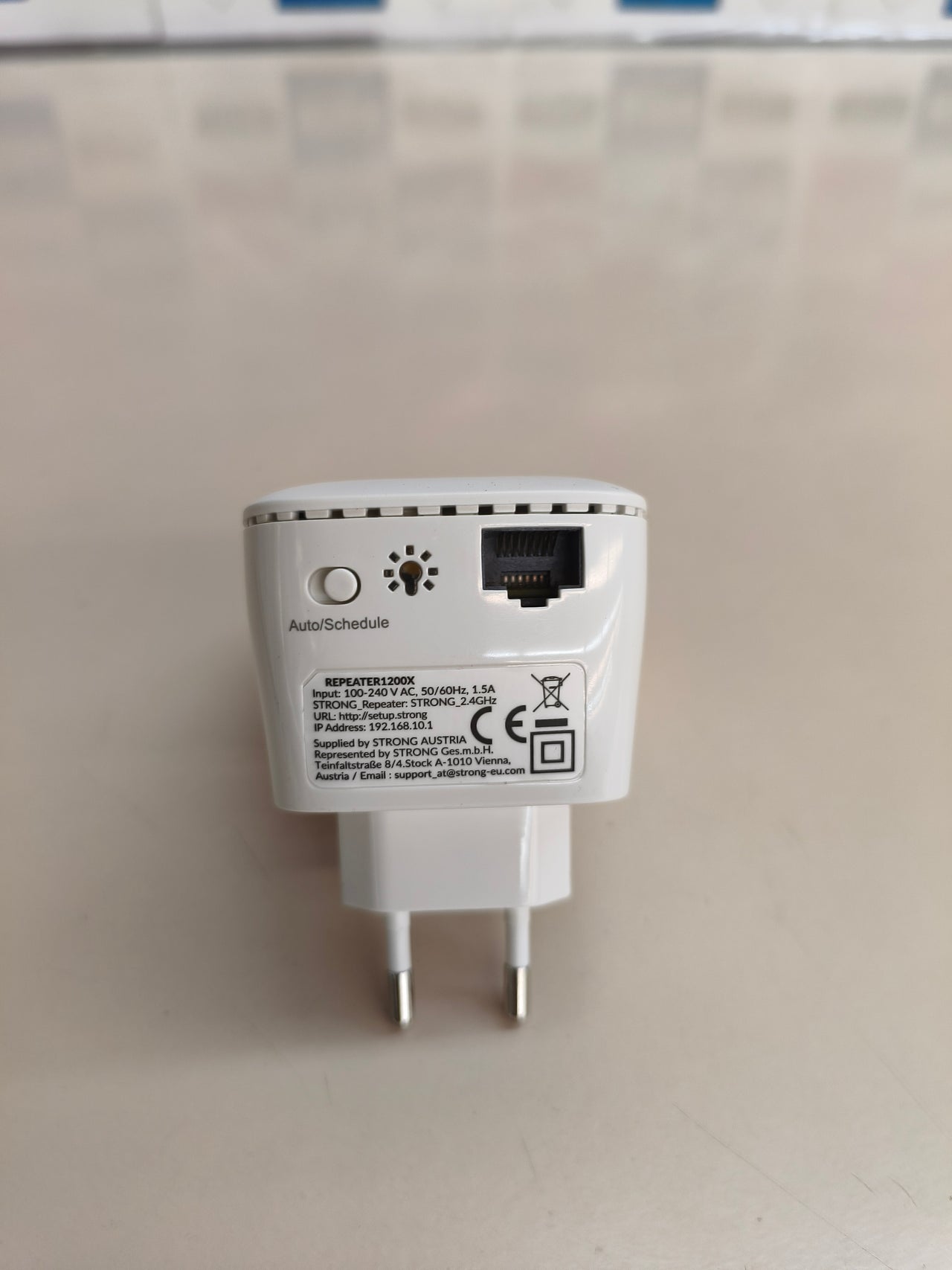 STRONG Repetidor WiFi AC1200, doble banda
