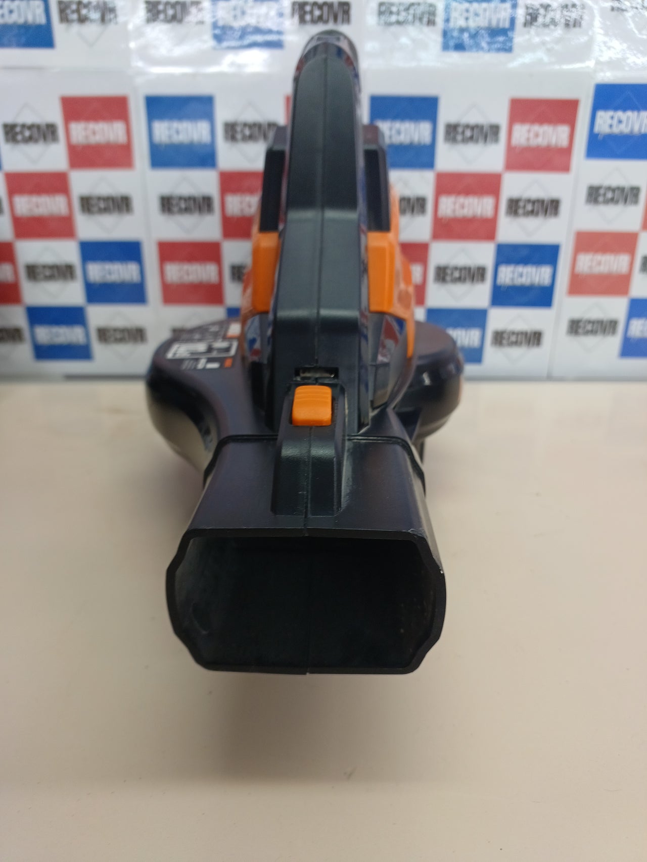 Aspirador de hojas 40V 2en1 con baterías – Worx
