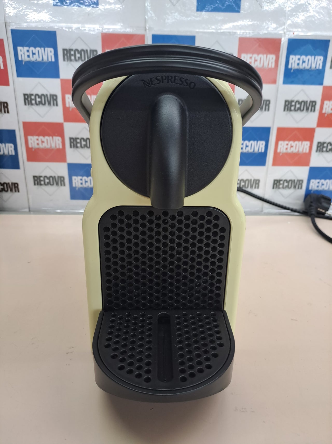 Cafetera Nespresso Inissia DeLonghi