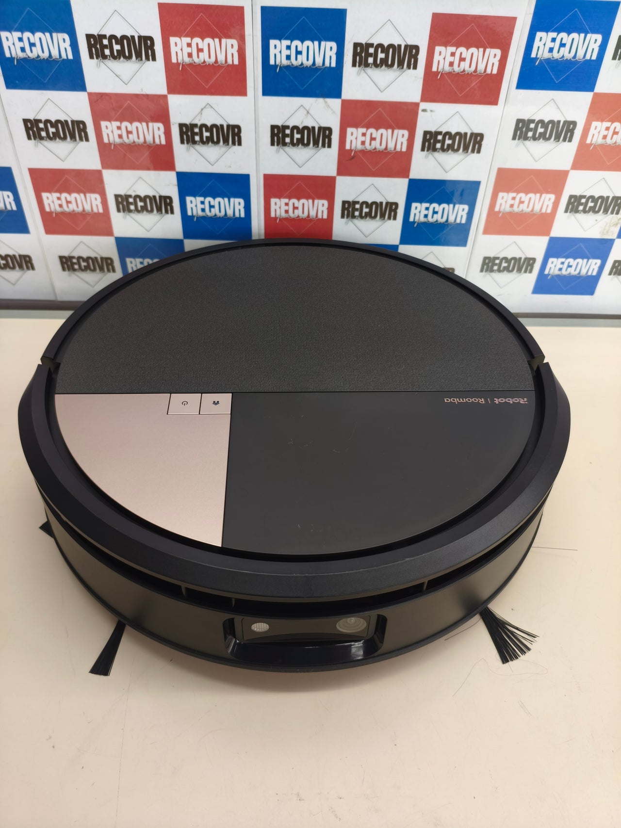 iRobot Roomba Max 705 Combo con base AutoWash y LiDAR 3D