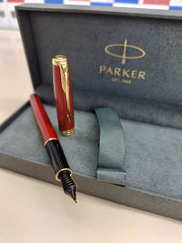 Pluma estilográfica Parker Sonnet Rojo Dorado