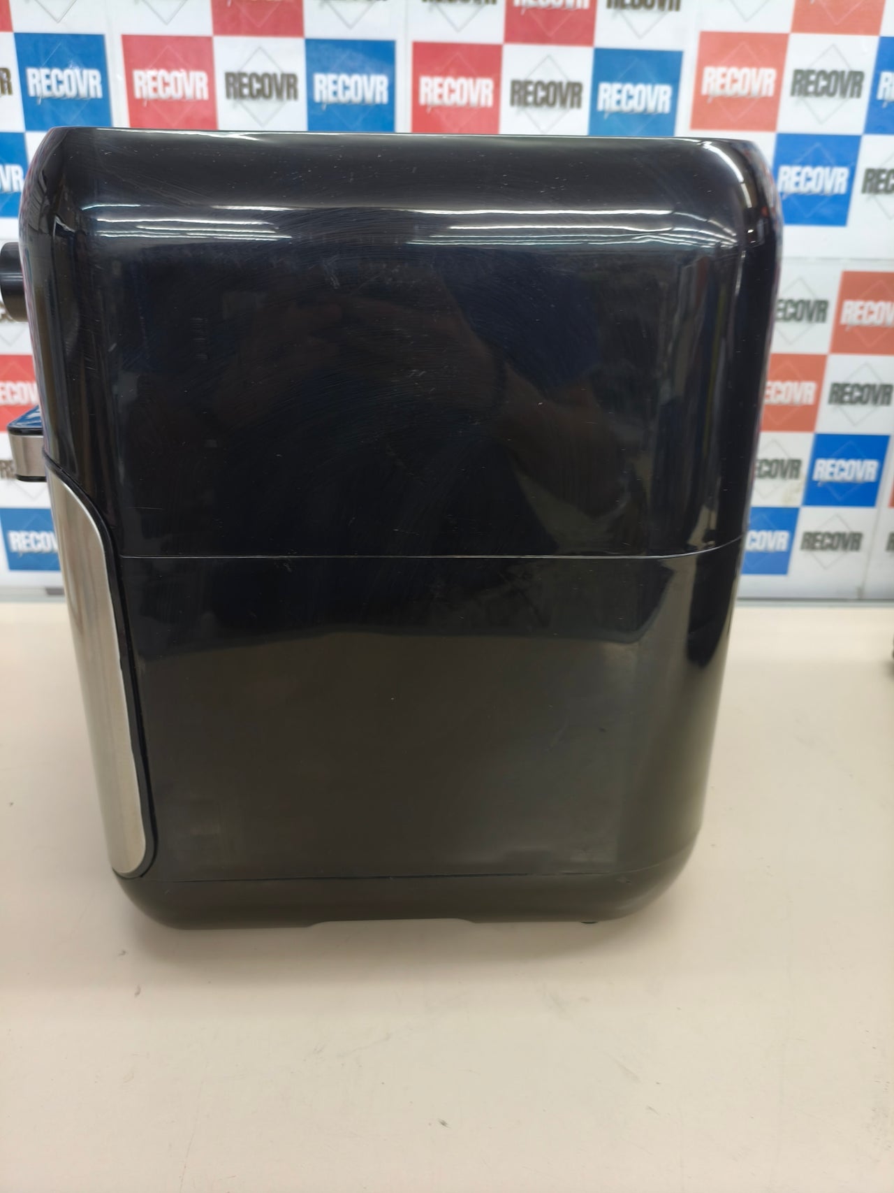 Freidora de aire Uten 10L 1500W con pantalla táctil y 12 programas