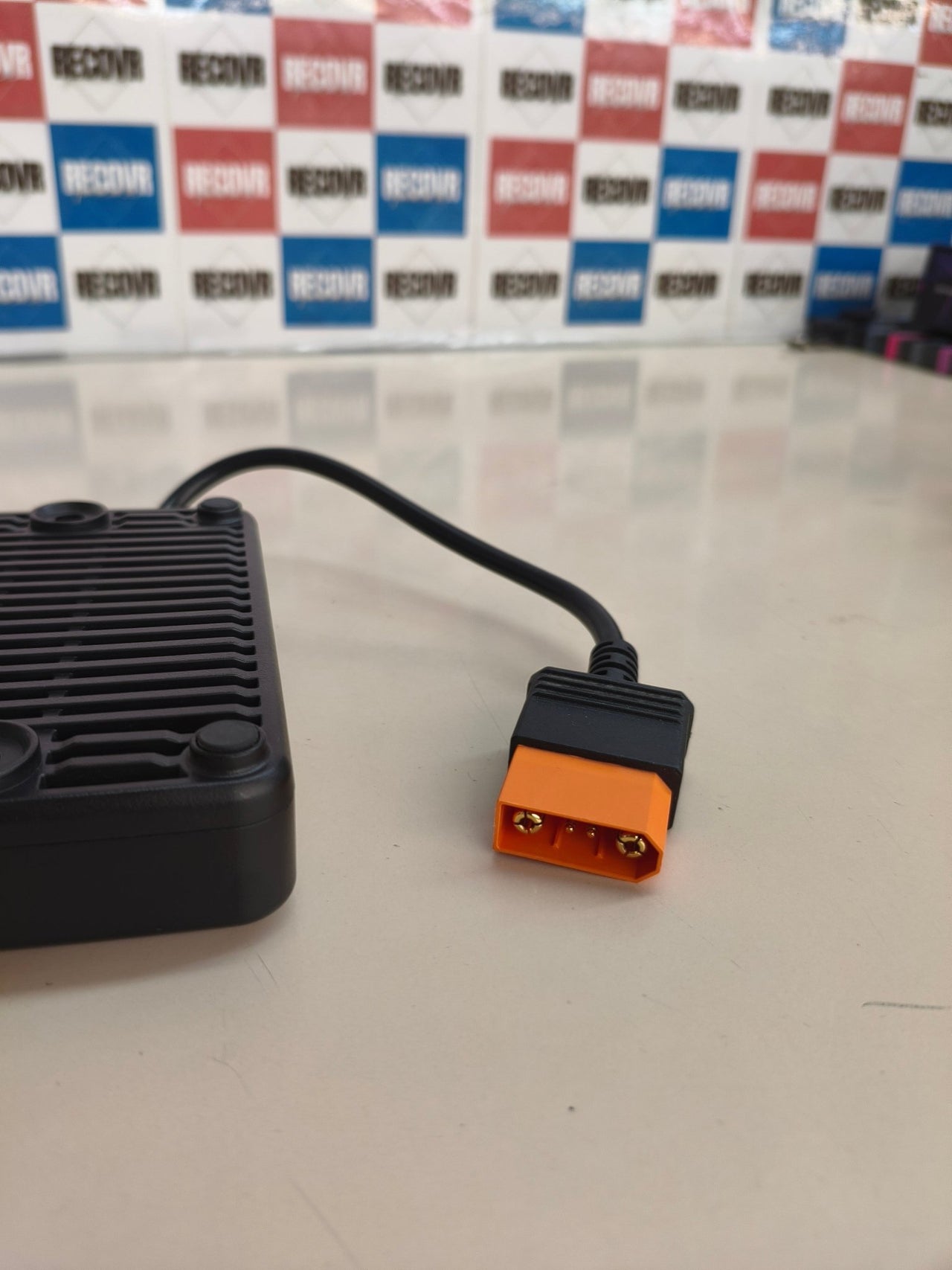 DJI Power, adaptador solar MPPT para paneles solares