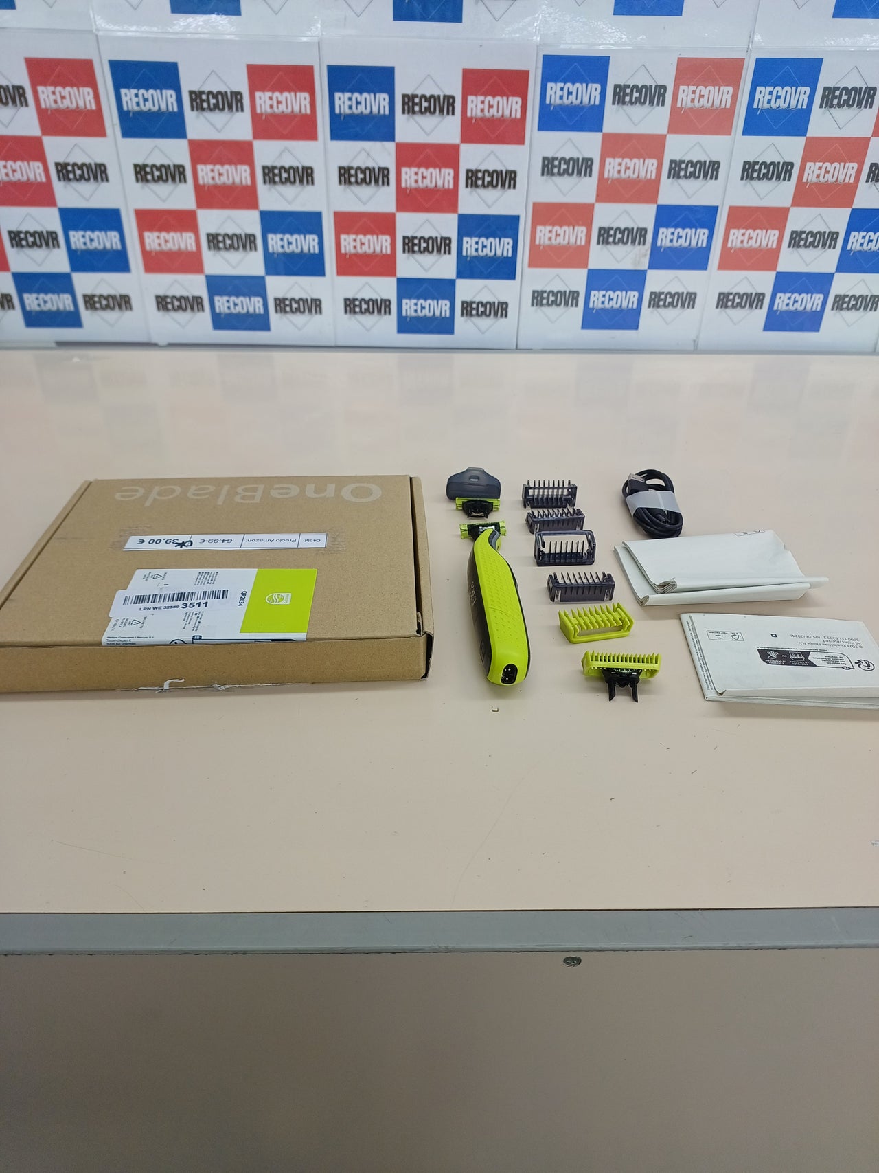 Afeitadora Philips OneBlade 360 Facial y Corporal