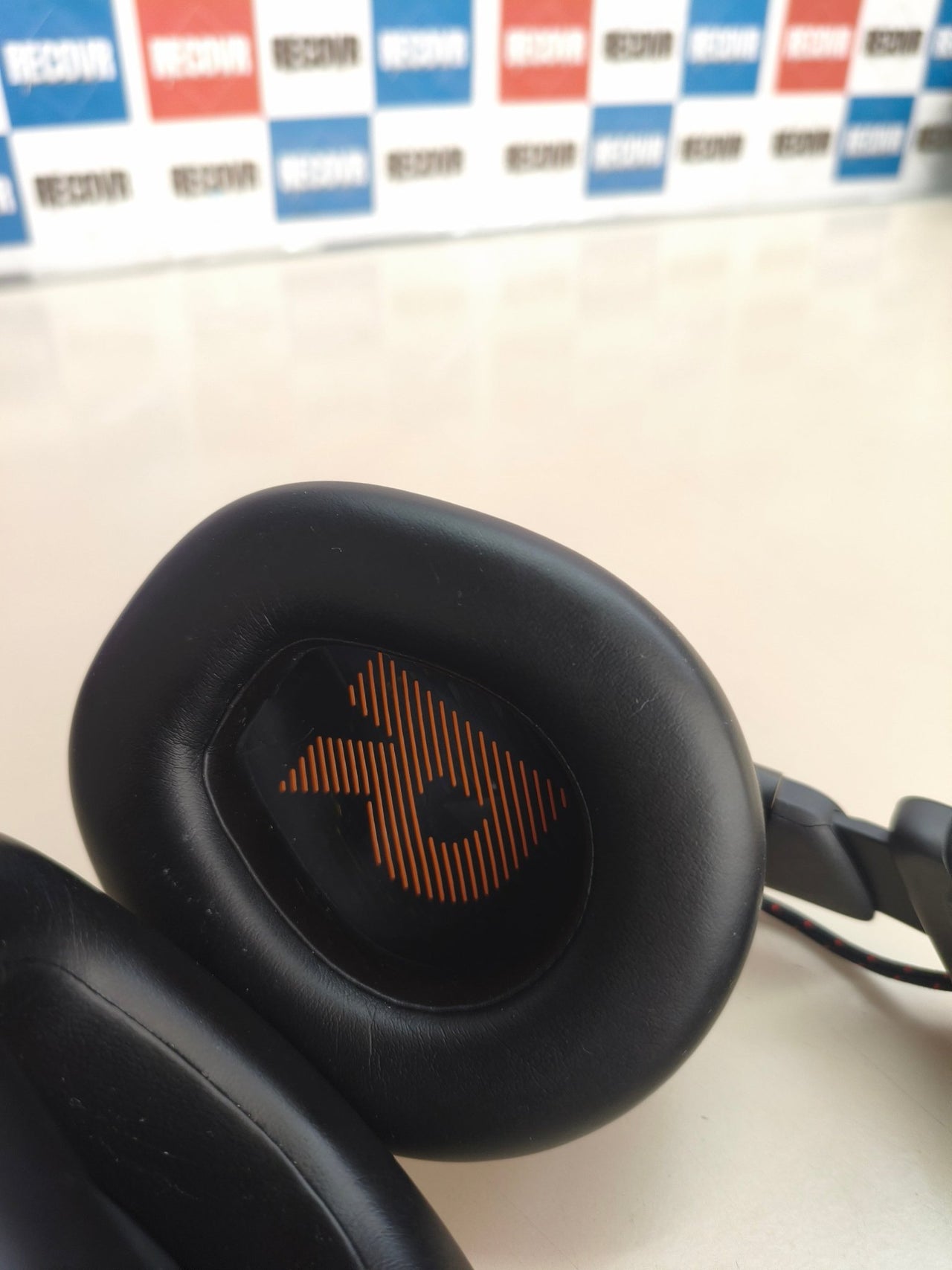 Cascos JBL Quantum One