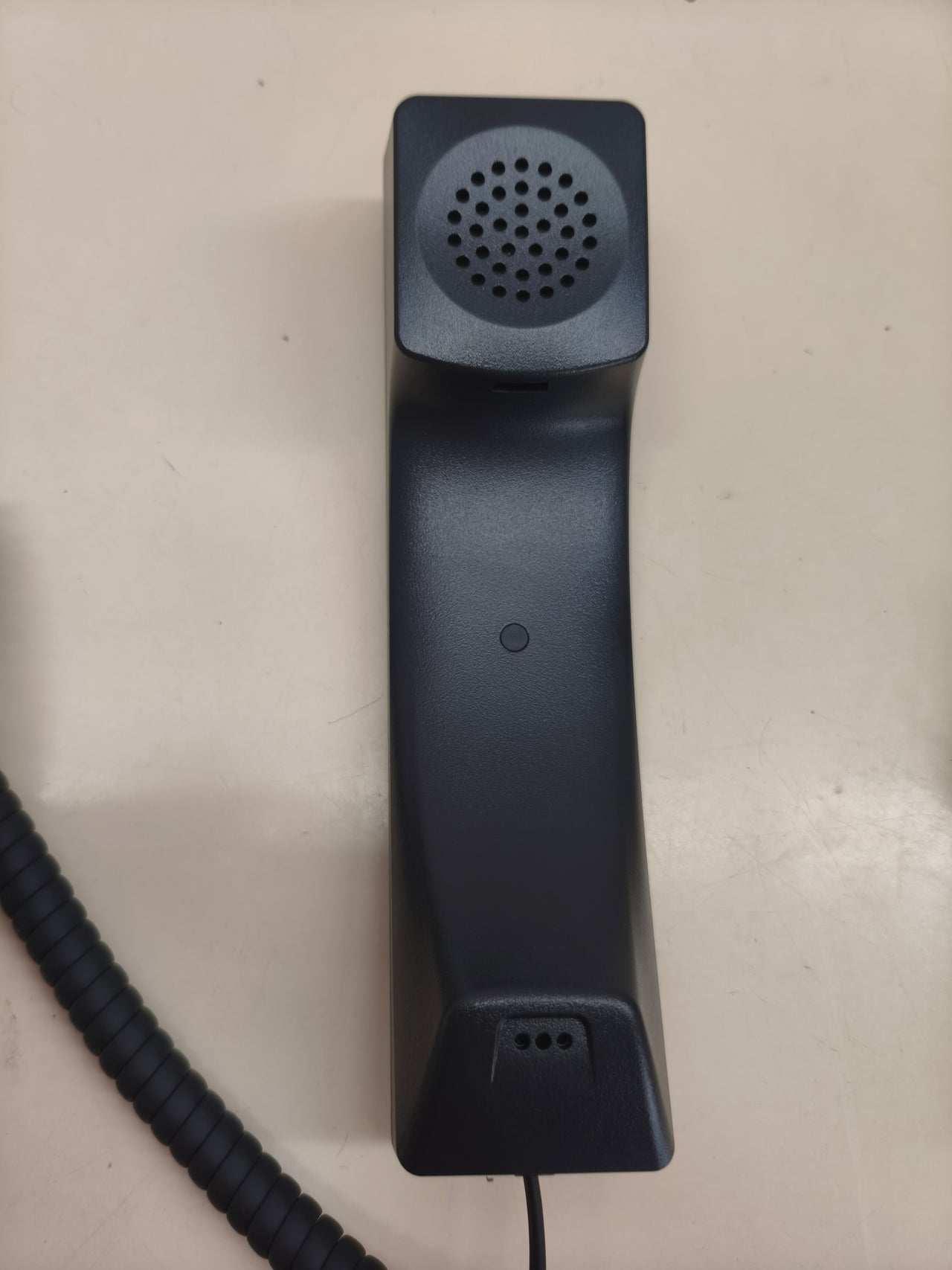 Teléfono fijo IP Yealink T31P con PoE y 2 cuentas SIP.
