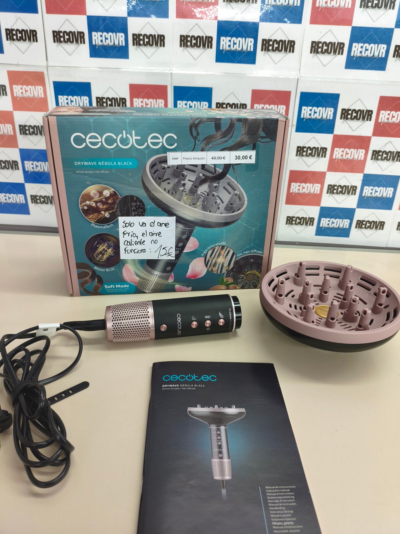 Secador con difusor para pelo rizado Cecotec DryWave Nébula Black de 1300 W