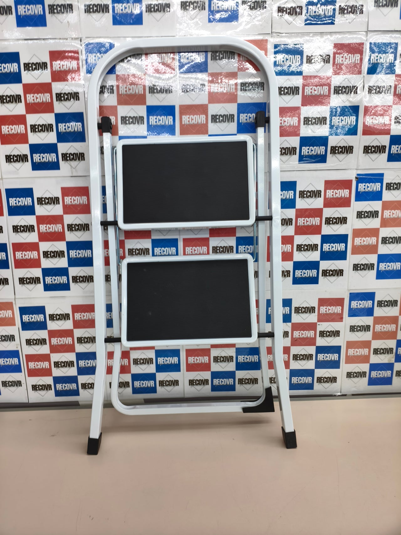 Escalera de tijera SONGMICS 2 peldaños plegable blanca carga 150 kg