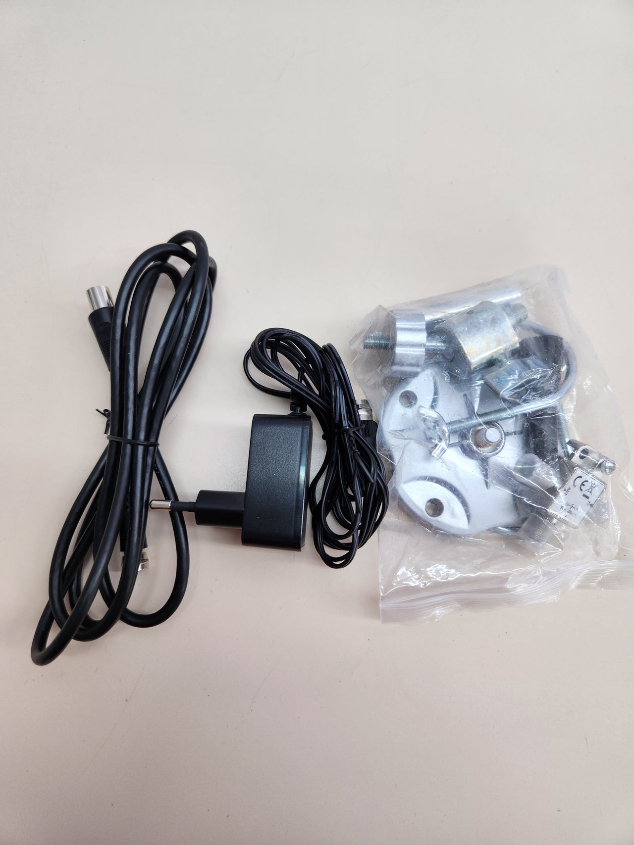 Antena TV TDT Interior / Exterior, para HDTV, UHD, 4K / DVB-T / DVB-T2 / UHF, filtro 5G