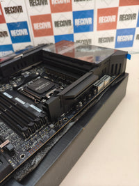 ASUS ROG Crosshair X870E Extreme, placa base AMD E-ATX, DDR5, PCIe 5.0, 5 M.2, Wi-Fi 7, LCD 5