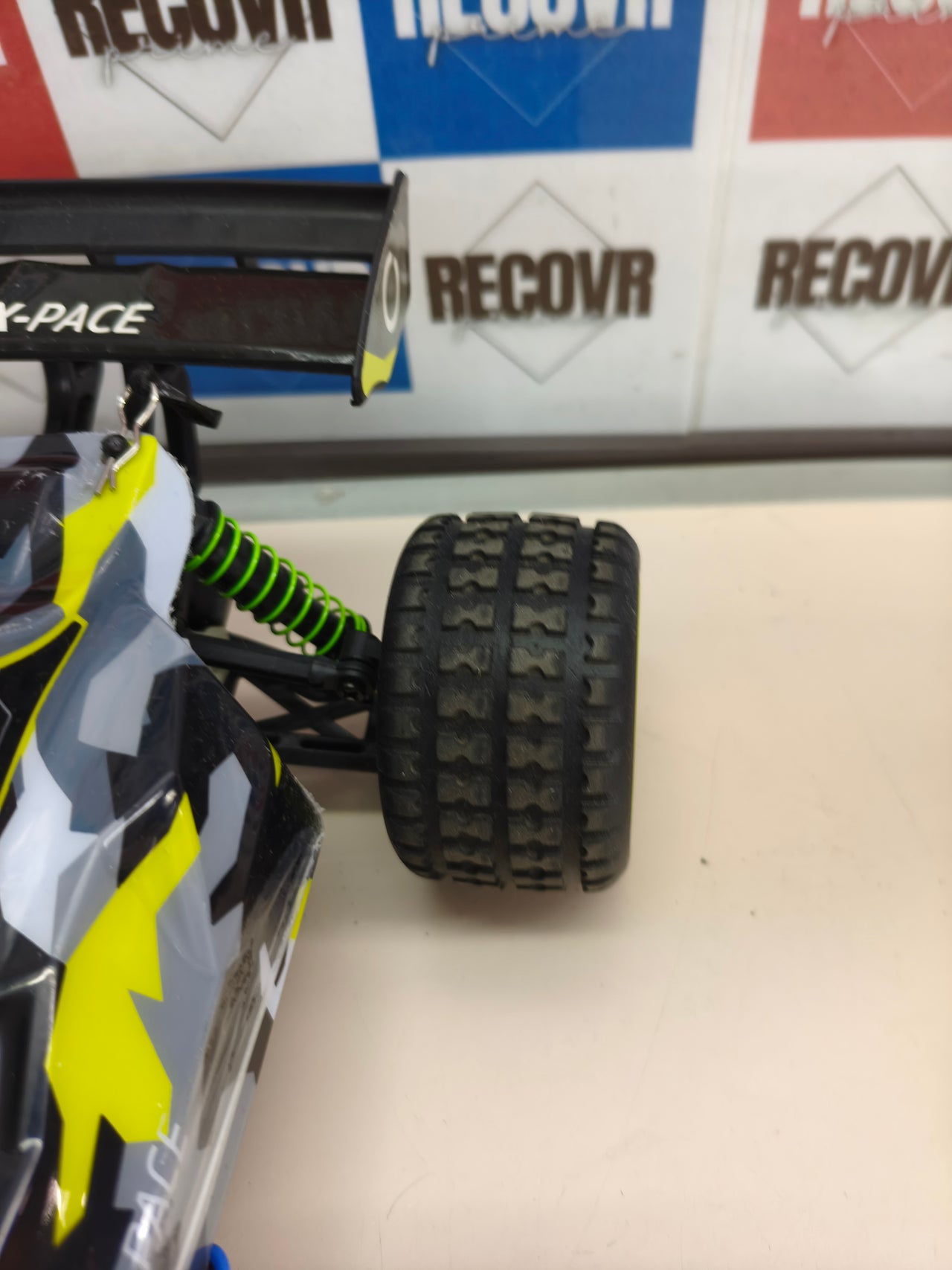 Coche teledirigido Overmax X-Pace RC 4x4 45 km/h