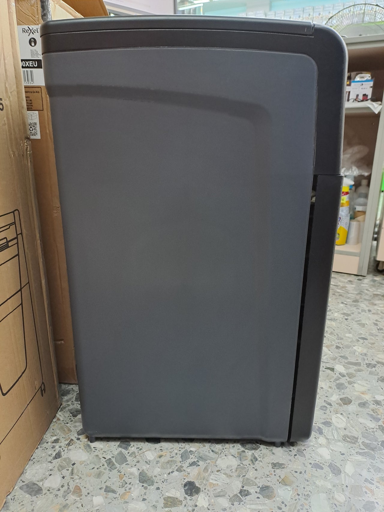 Destructora automática P-4 300  hojas 60L