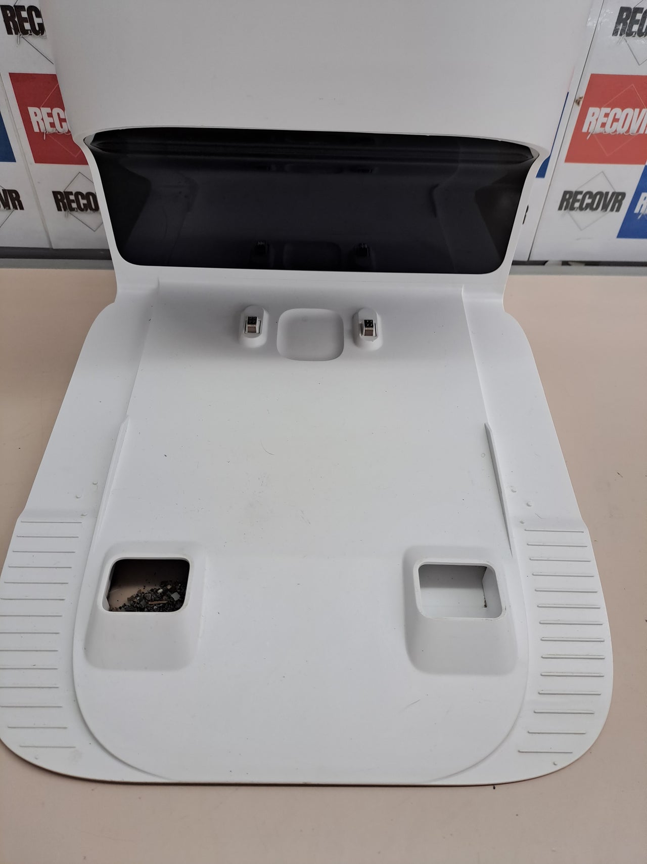 Robot aspirador Dreame D10 Plus con estación de vaciado automático