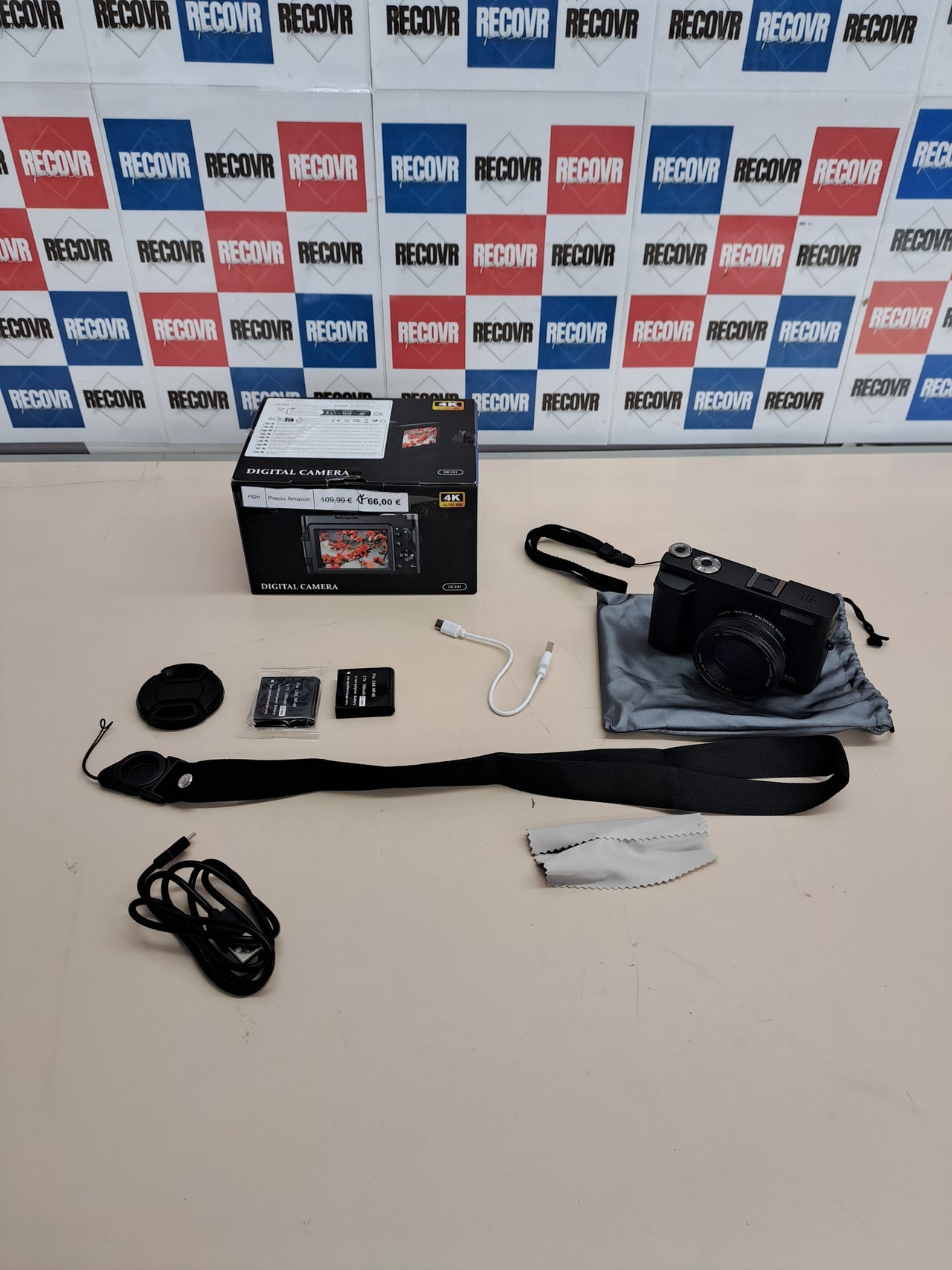 Cámara digital 4K 64MP WiFi con pantalla abatible y zoom 16X