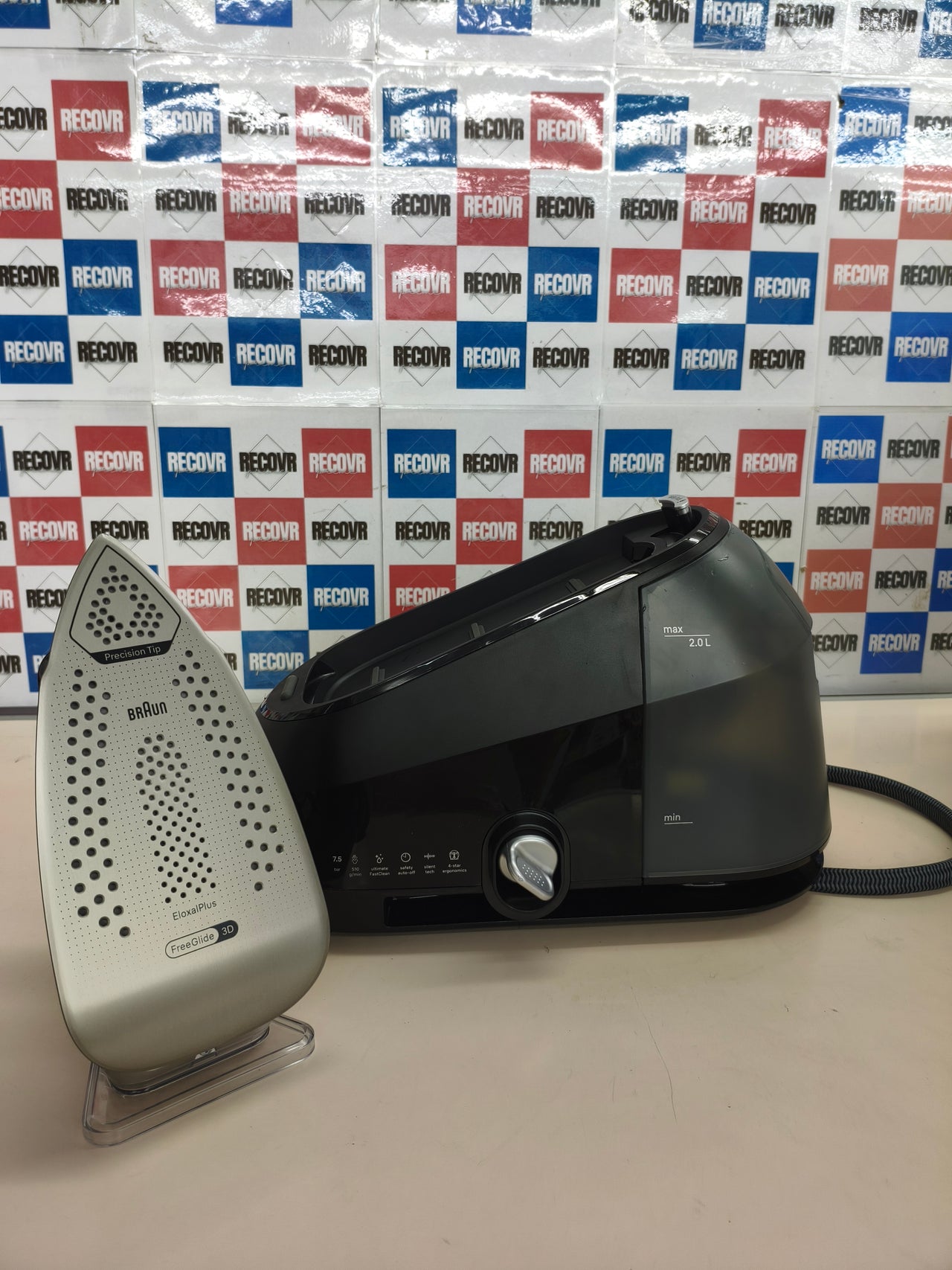 Centro de planchado Braun CareStyle 5 IS5249BK 2400W con depósito de 2L