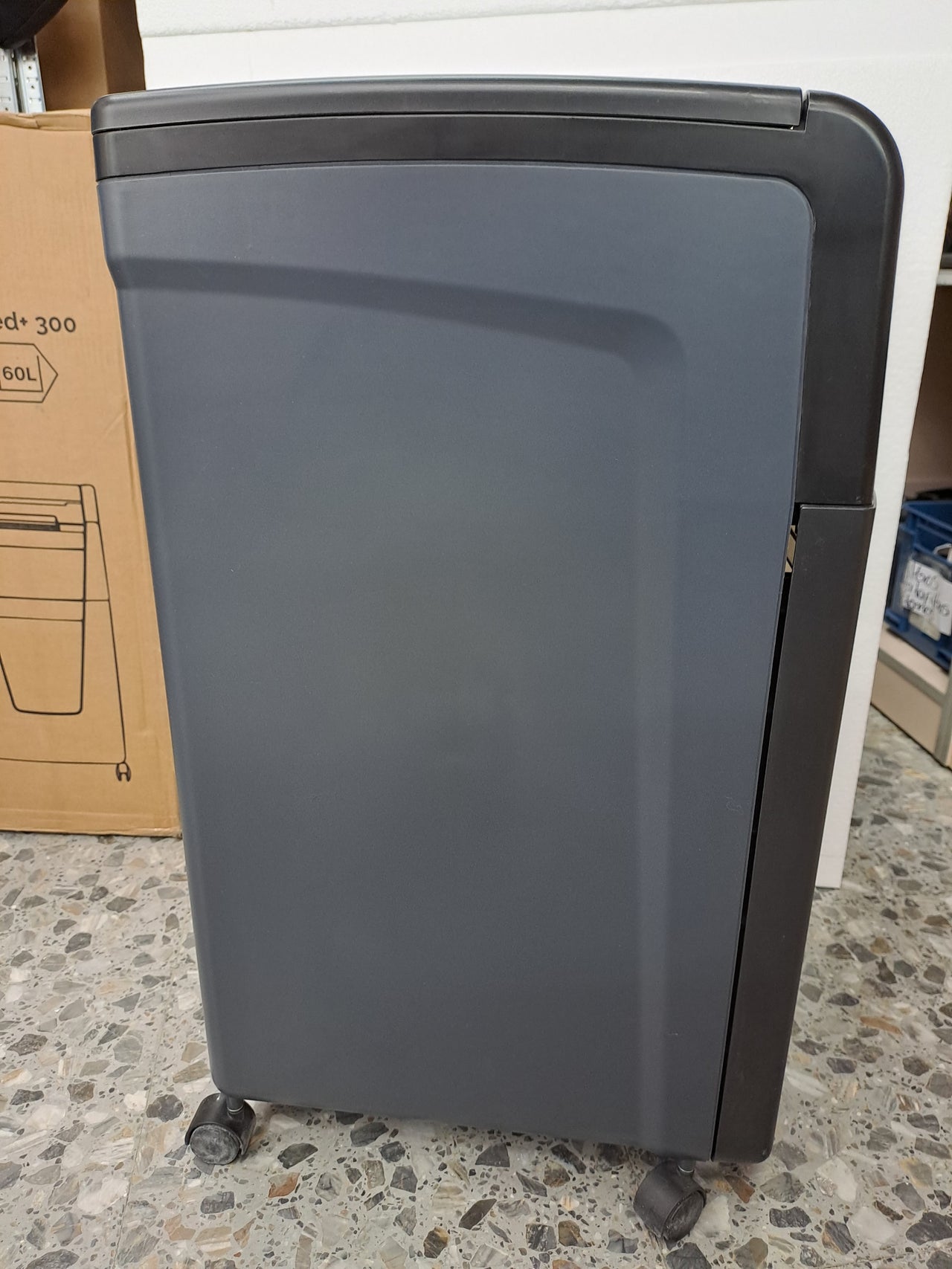 Destructora Automática P-4 250 hojas 60L