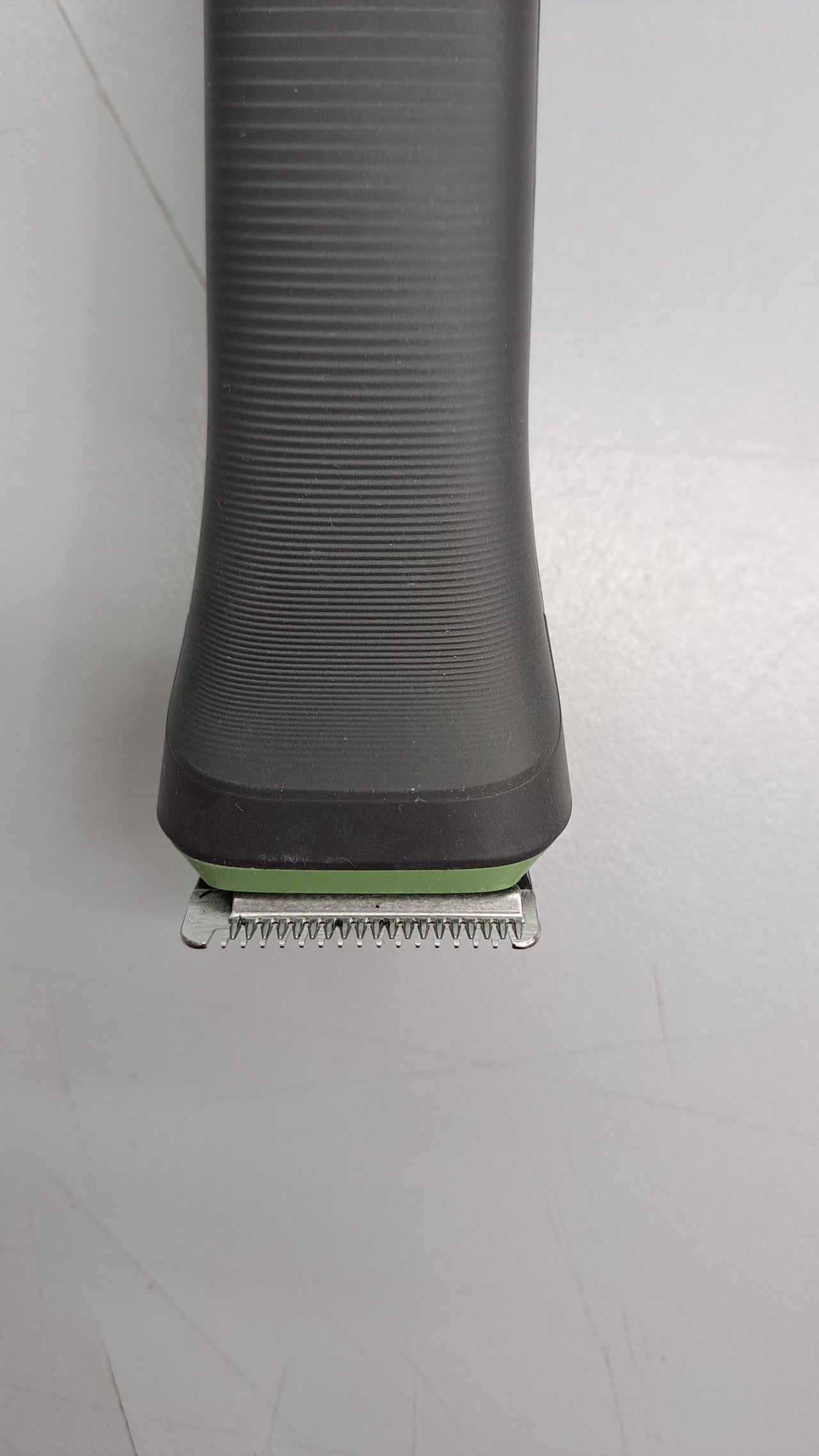 Recortadora todo en uno de 19 en 1 Serie 7000 Philips