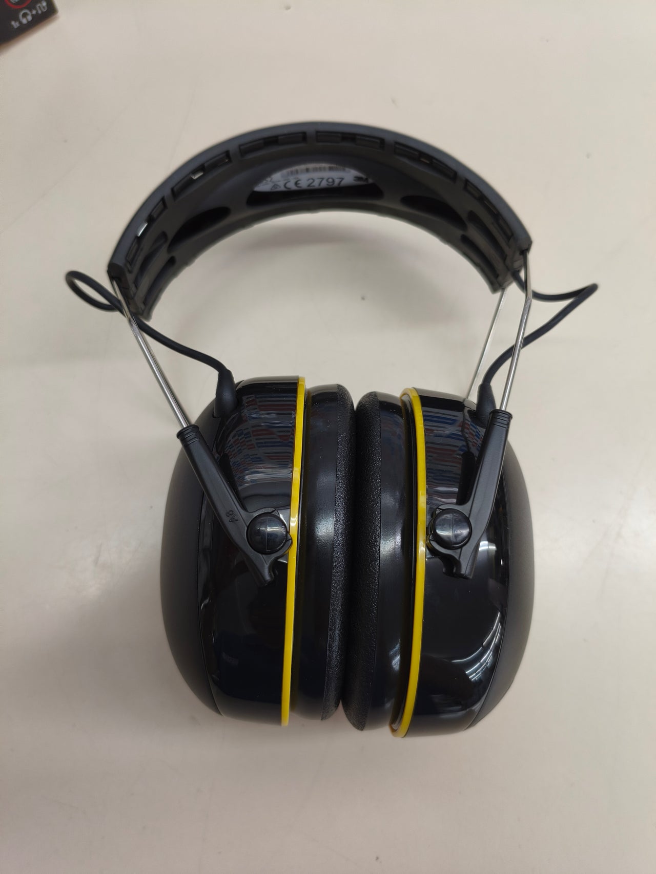 Protectores auditivos 3M WorkTunes Connect Bluetooth para niños