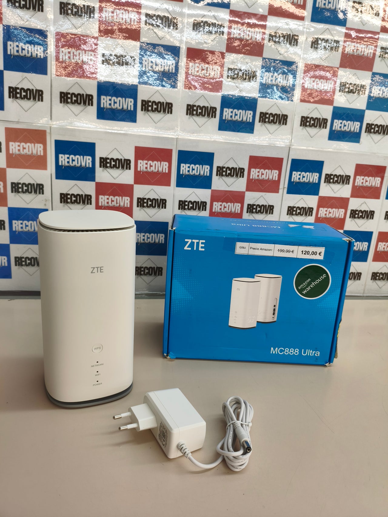 ZTE MC888 Ultra, router 5G WiFi 6, negro