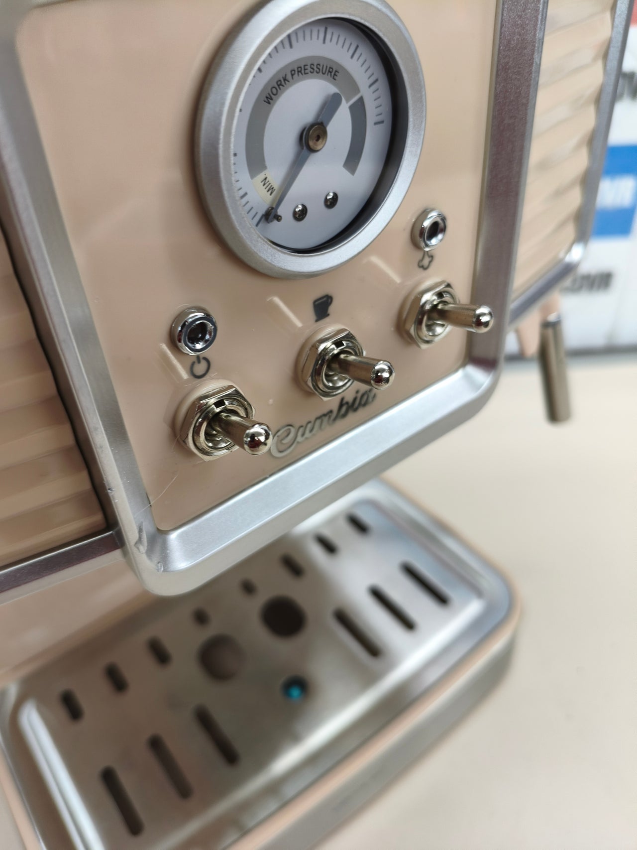 Cafetera espresso Cecotec Power Espresso 20
