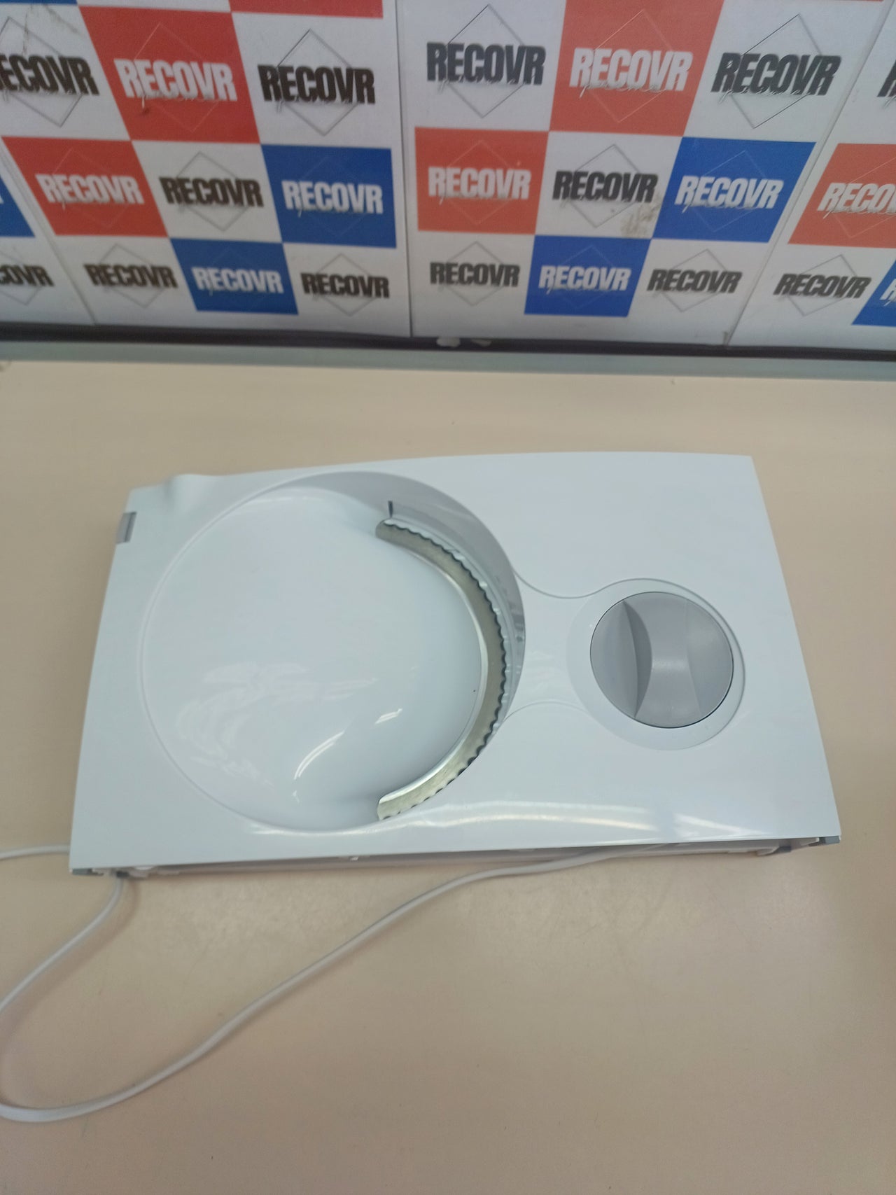 Cortadora multiusos plegable 100 W acero inoxidable ajustable 0–17 mm – Emerio