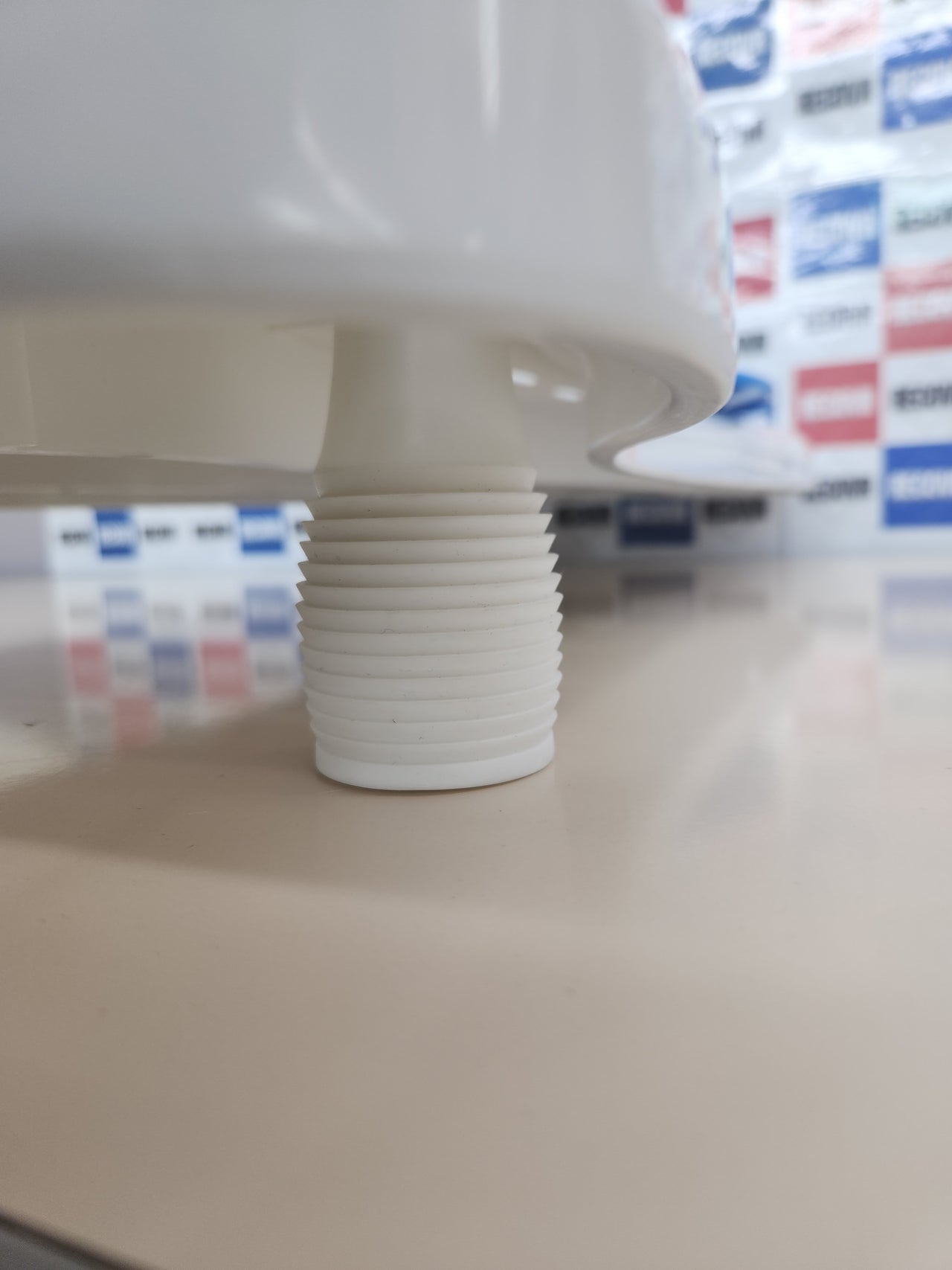 Tabla 360º 100 kg para bañera con asa, Océano, Marca española, Asiento Giratorio, ,De Agarre, Adultos, Baño, Blanco y Azul Mobiclinic
