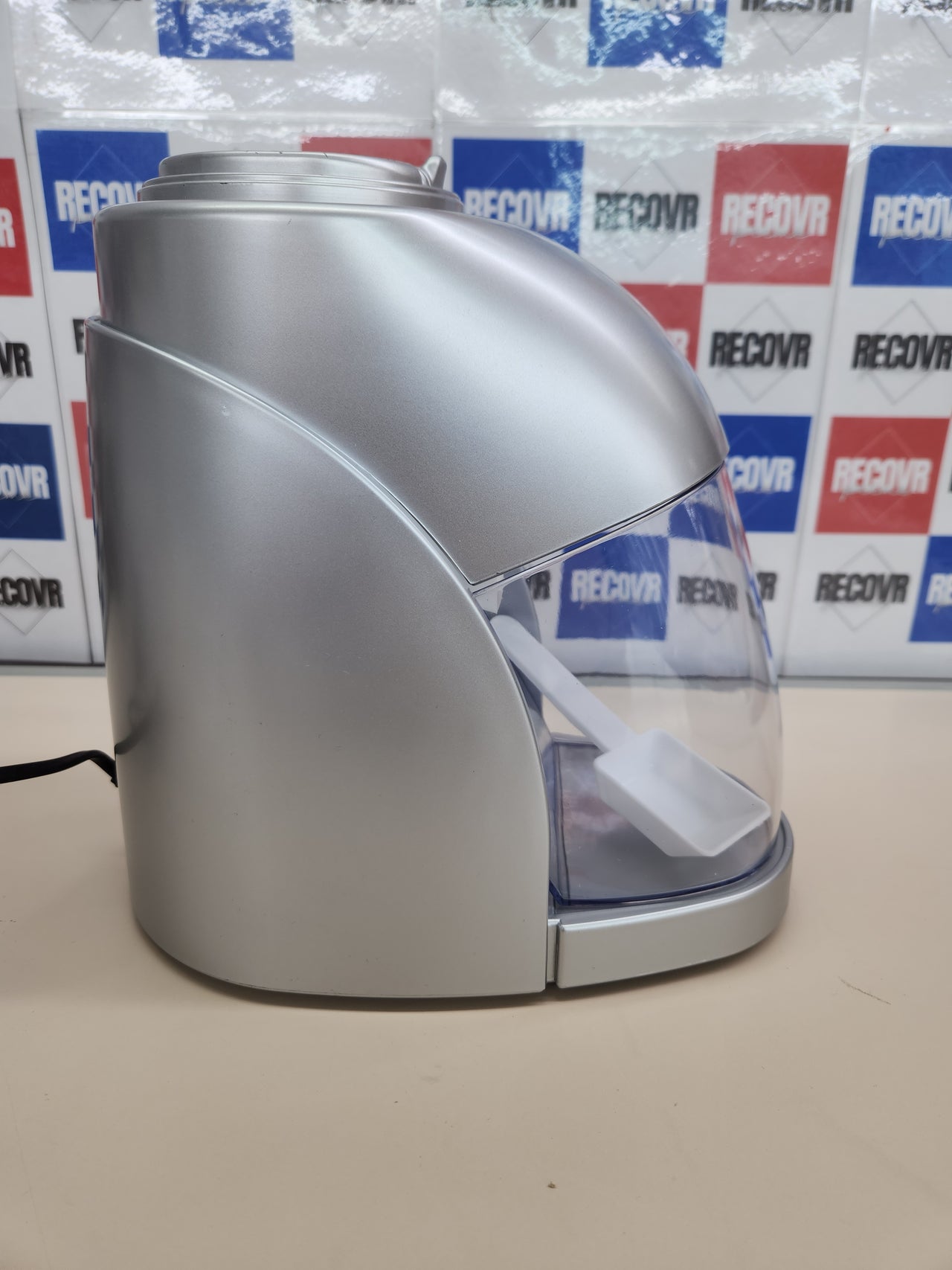 Picadora de hielo 55W, 600ml, Gran capacidad – Tapa de seguridad Princess 282984