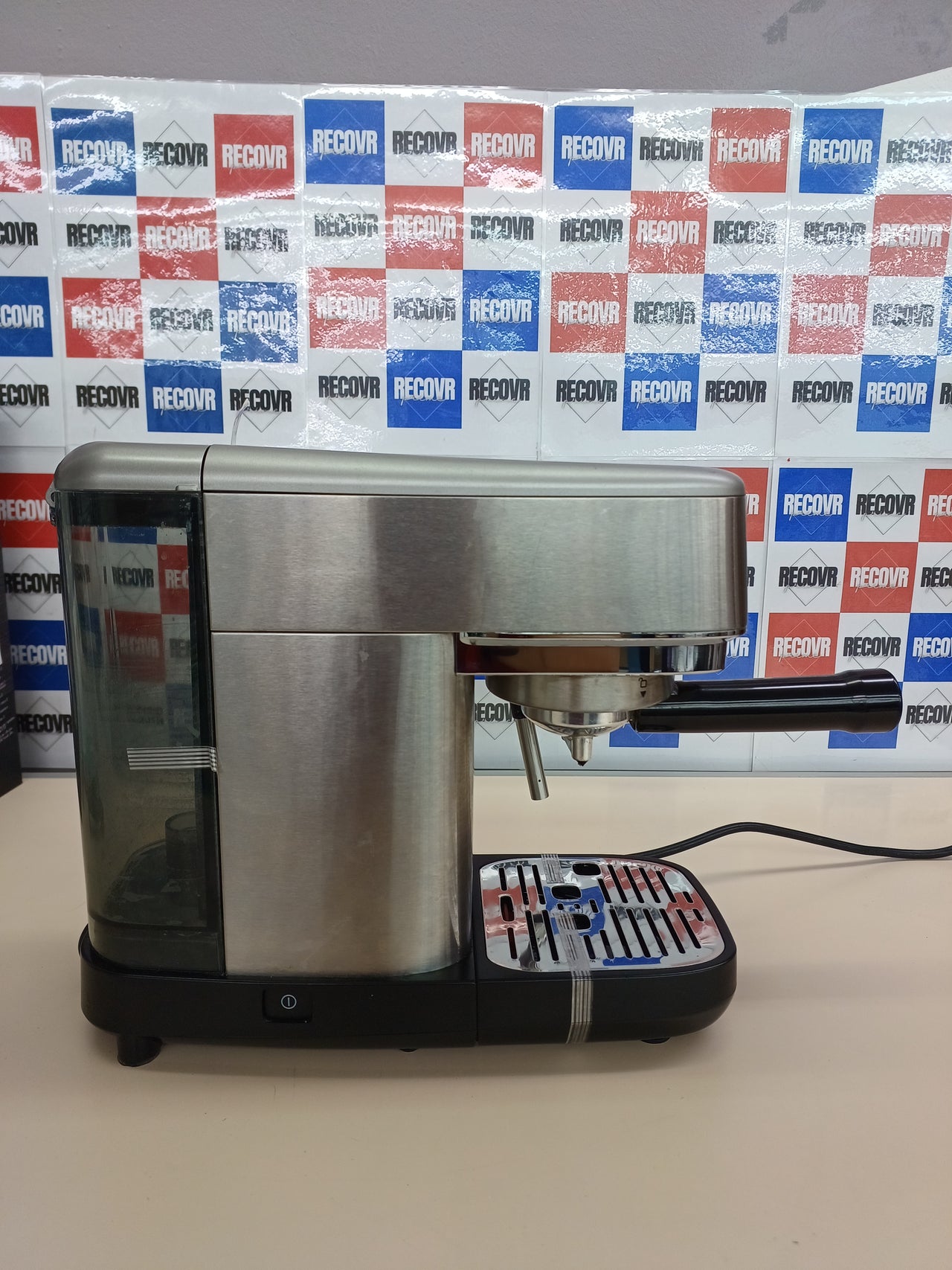 Cafetera de metal 15 bares,130W, 1,1L Ariete 1380