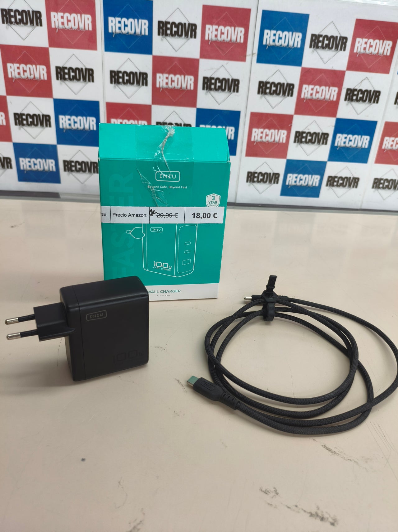 Cargador USB-C INIU GaN 100W de 3 puertos