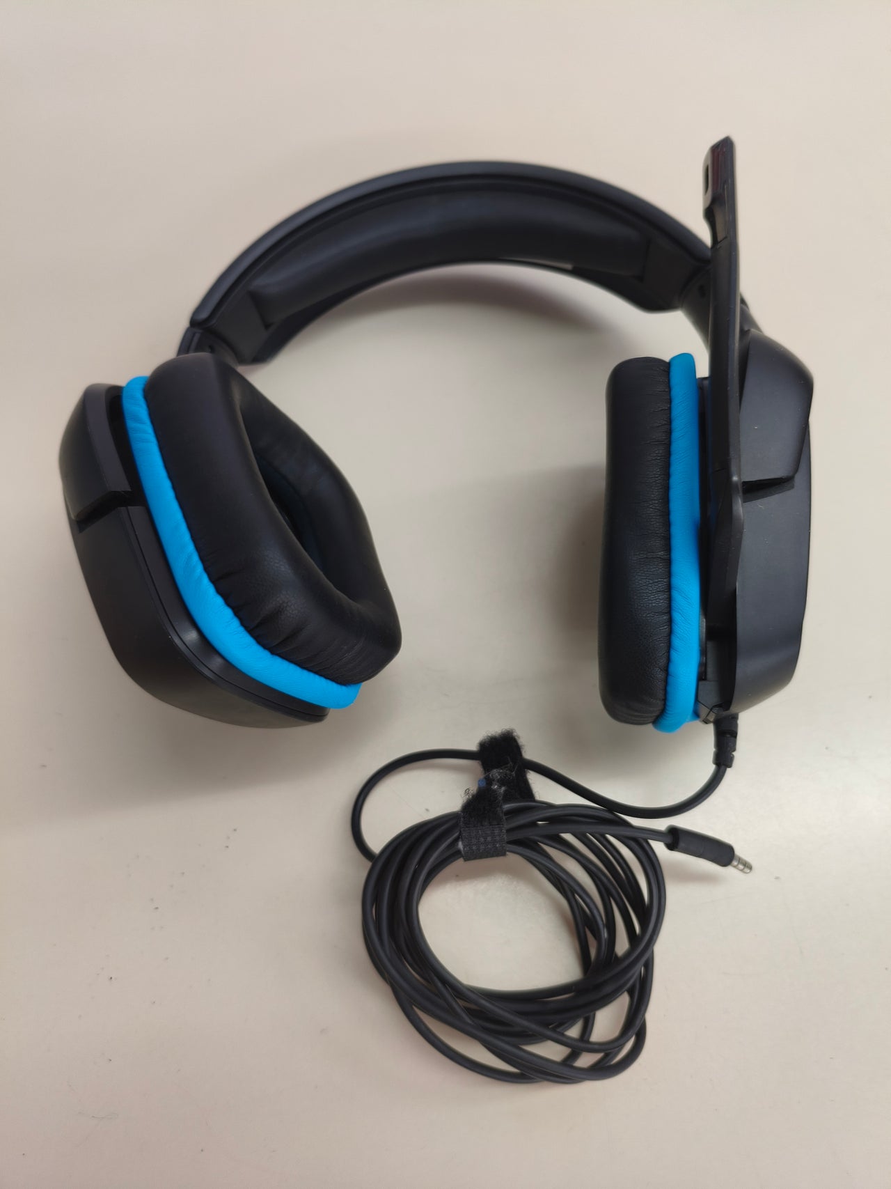 Auriculares gaming Logitech G432; sonido 7.1