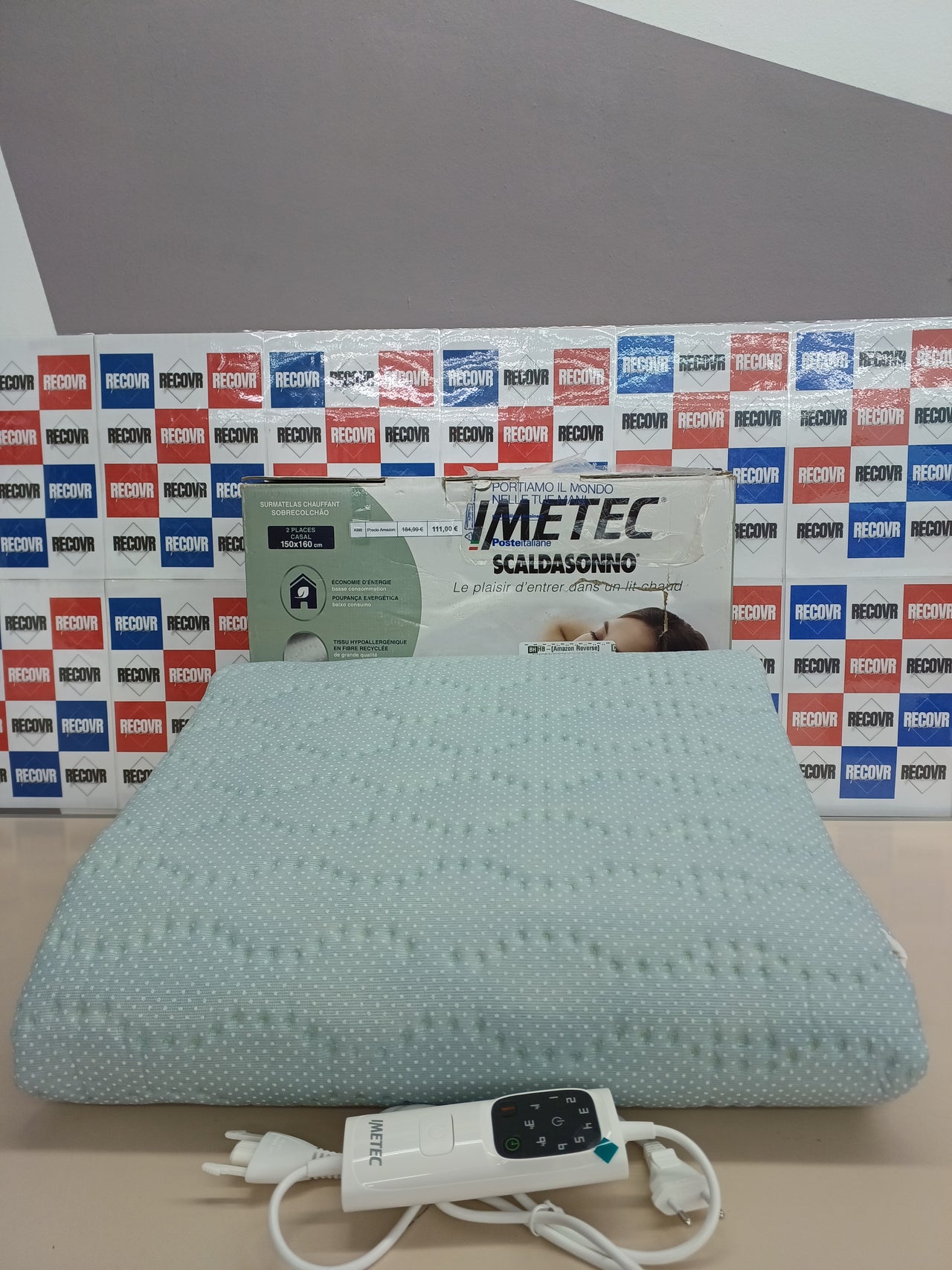Calientacamas doble 150 x 160 cm, Calentamiento rápido, Temperatura constante y personalizable, Tejido acolchado hipoalergénico lavable, Made in Italy, Control 6 temperaturas Imetec Adapto Recreo