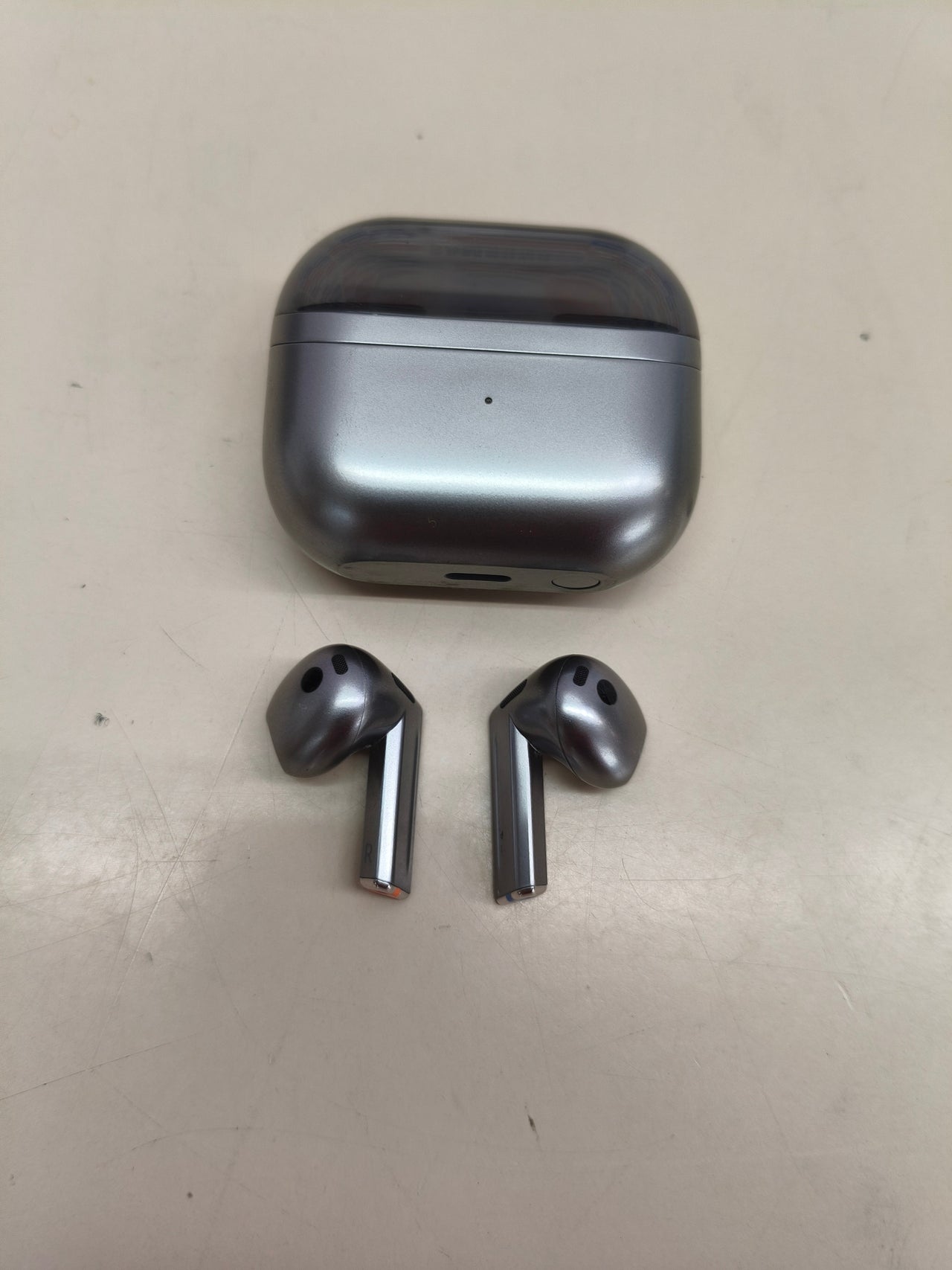 Auriculares Samsung Galaxy Buds3 inalámbricos