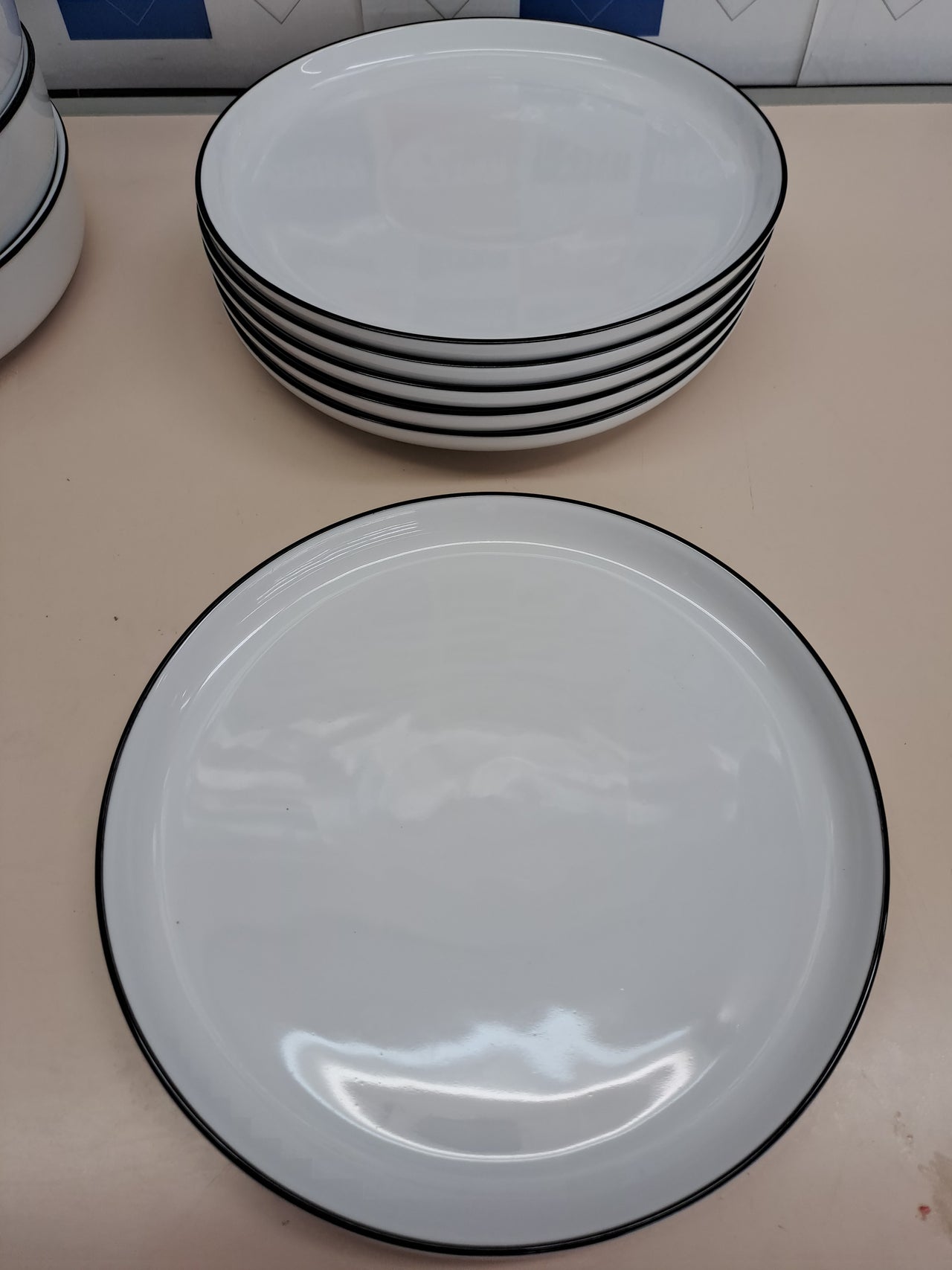 Vajilla porcelana 17 piezas blanco negro