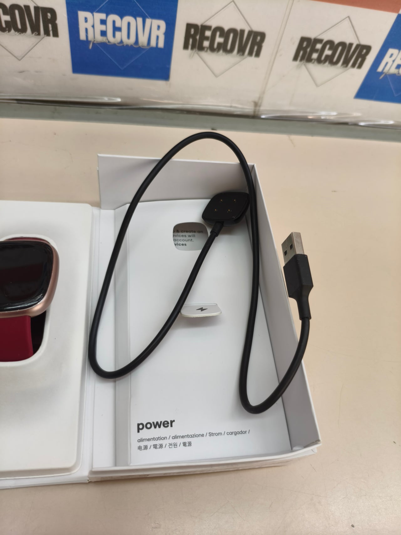 Fitbit Versa 4, smartwatch con GPS